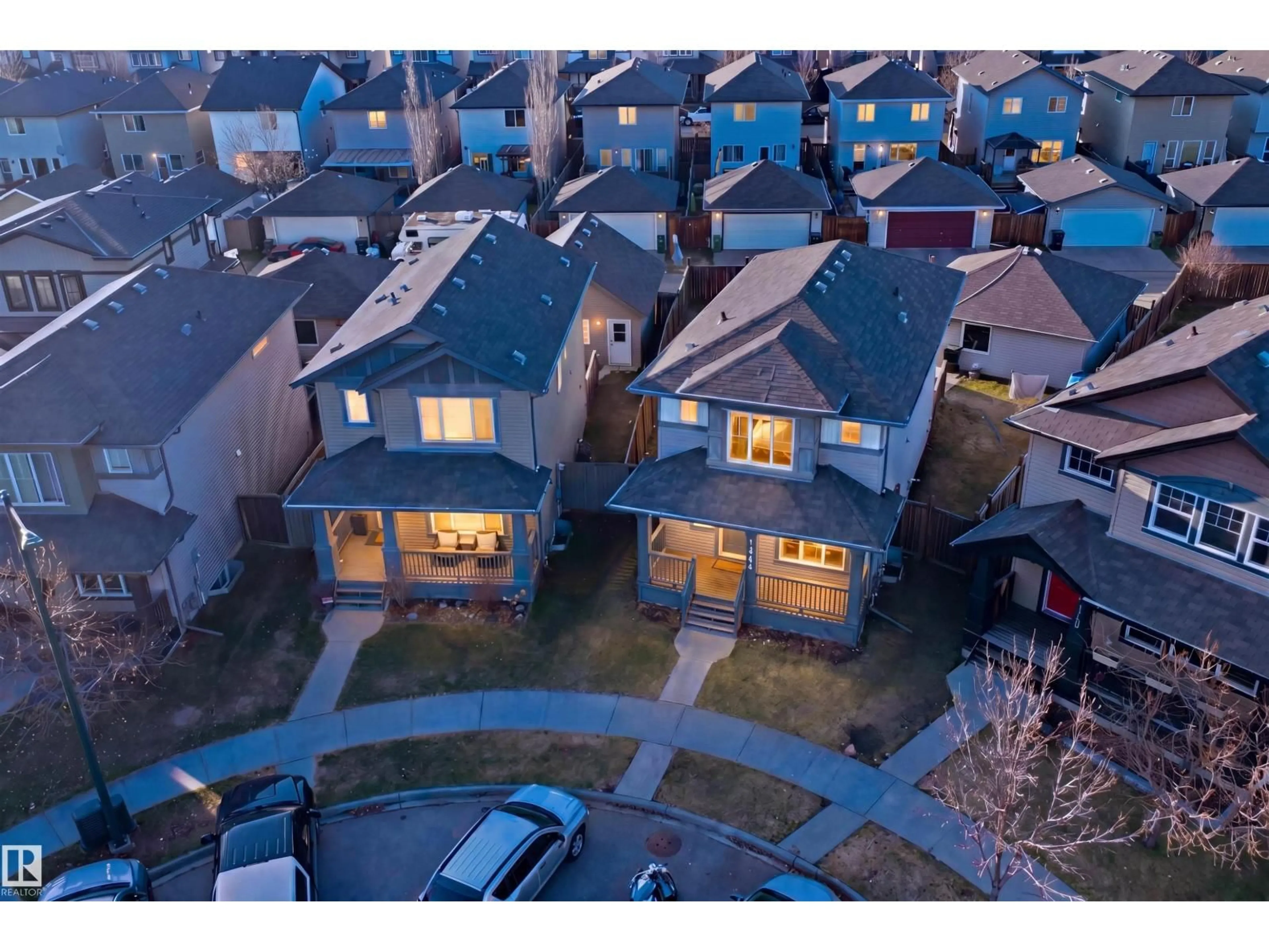 A pic from outside/outdoor area/front of a property/back of a property/a pic from drone, street for 1144 35 AV, Edmonton Alberta T6T0J8