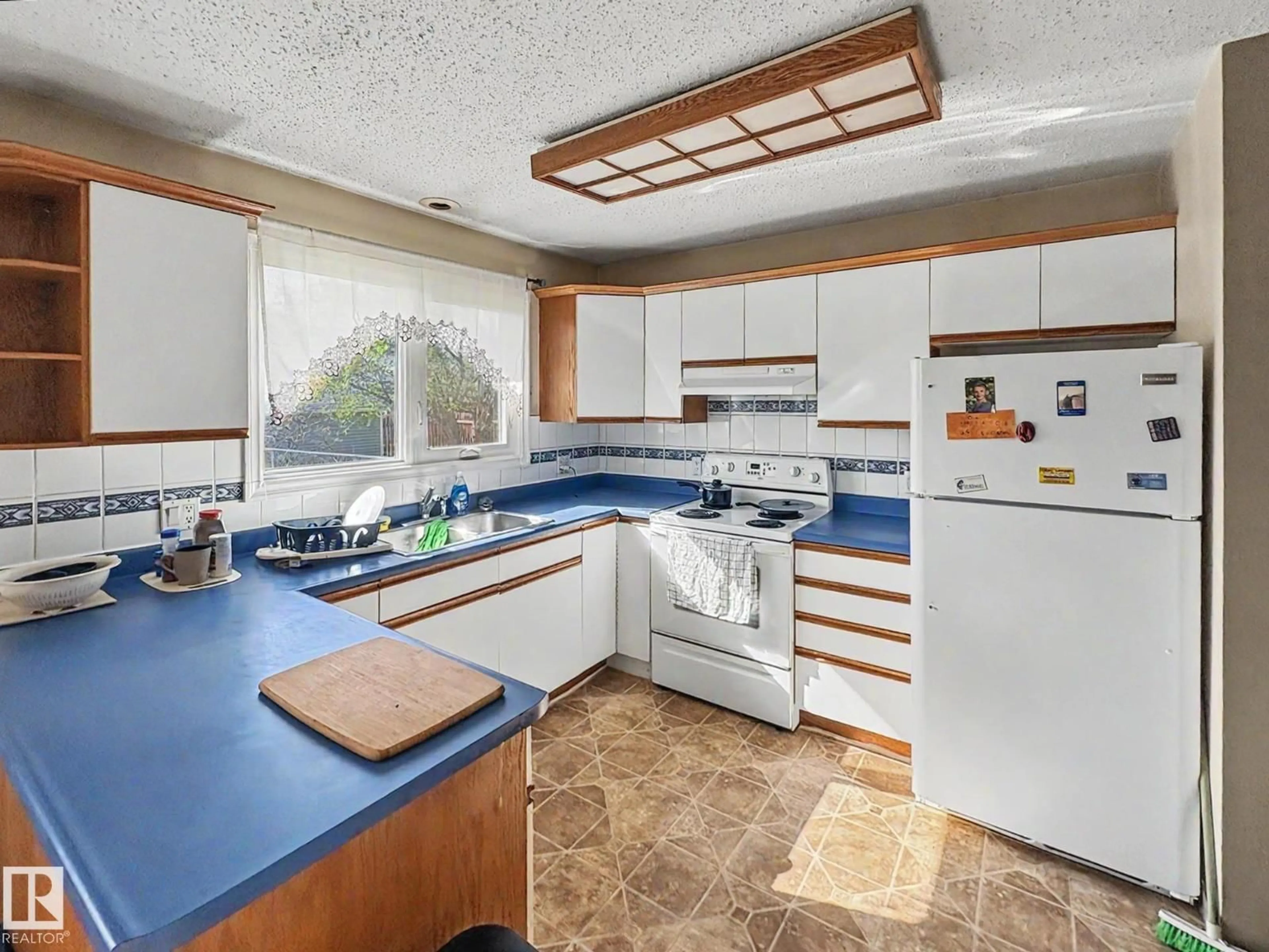 Standard kitchen, ceramic/tile floor for 4108 47 ST, Bonnyville Town Alberta T9N1P7