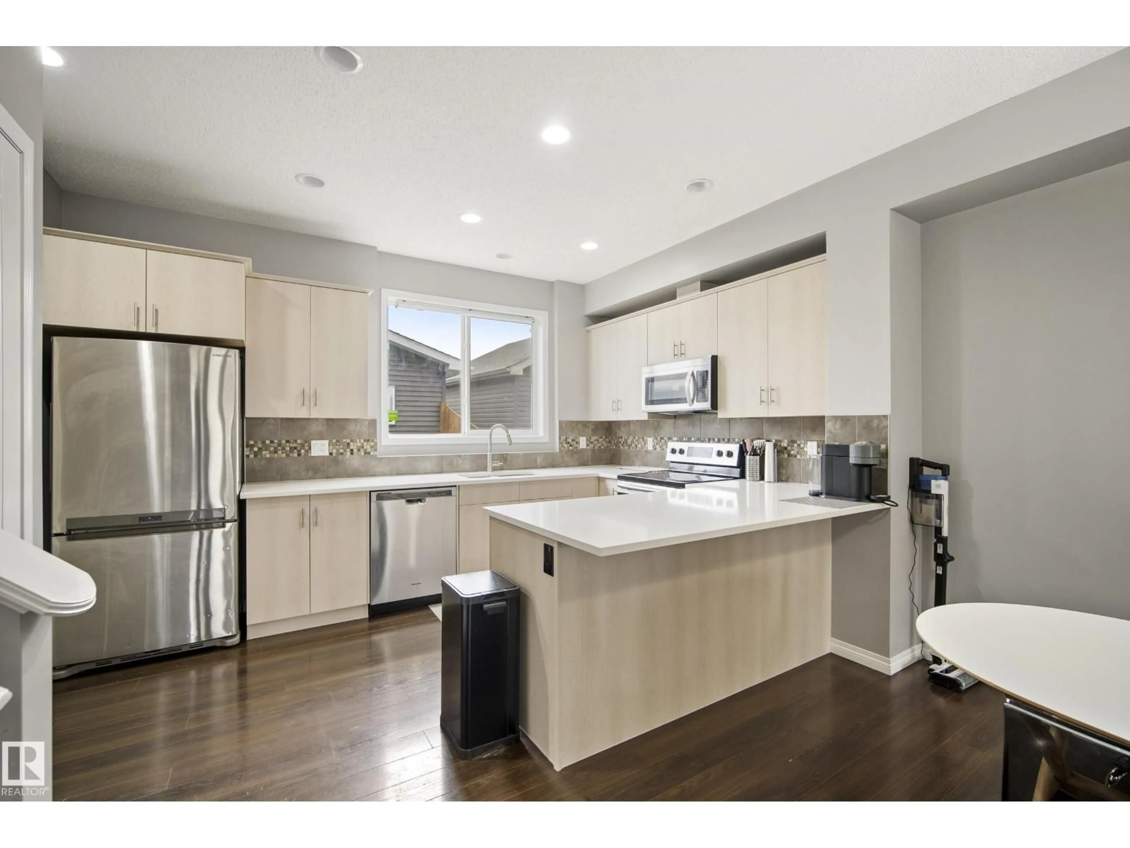 Open concept kitchen, unknown for 3030 ARTHURS CR, Edmonton Alberta T6W2H9