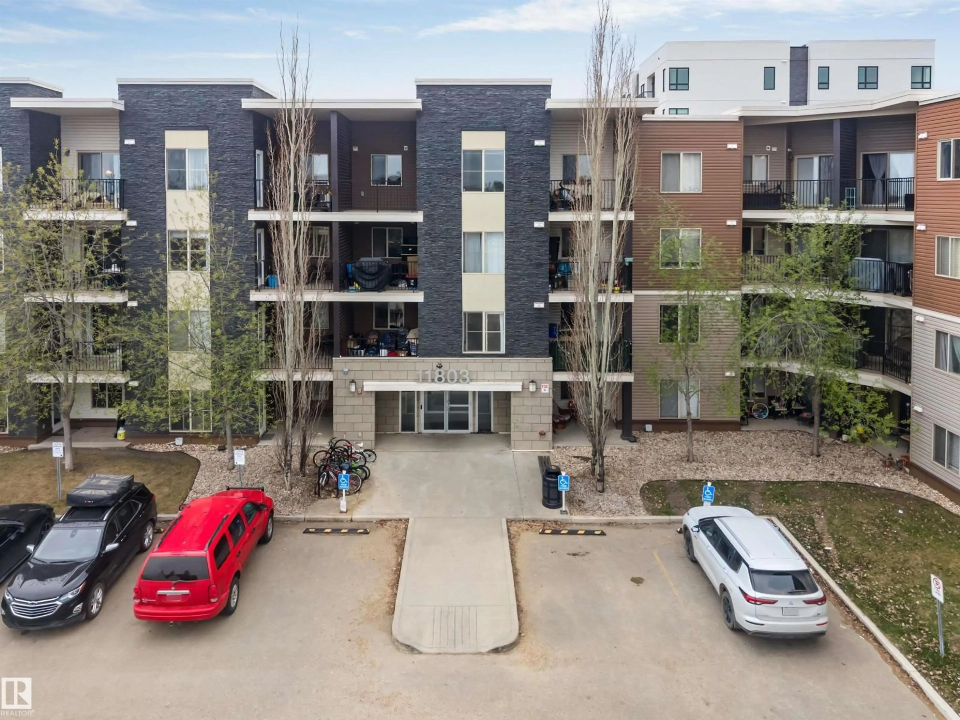 A pic from outside/outdoor area/front of a property/back of a property/a pic from drone, unknown for 118 - 11803 22 AVE SW, Edmonton Alberta T6W2R9