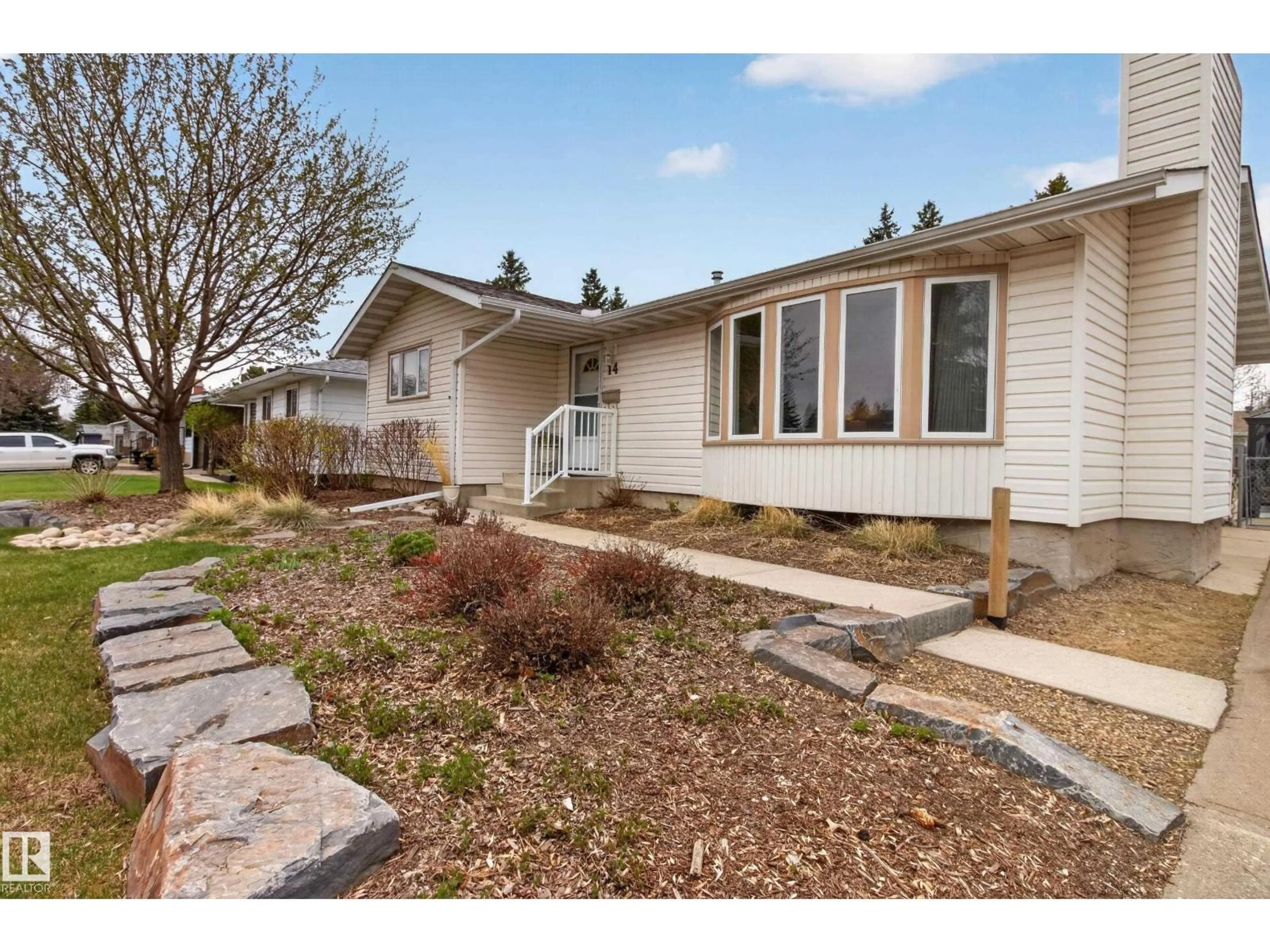 Unknown for 14 GILLINGHAM CR, Sherwood Park Alberta T8A2X6