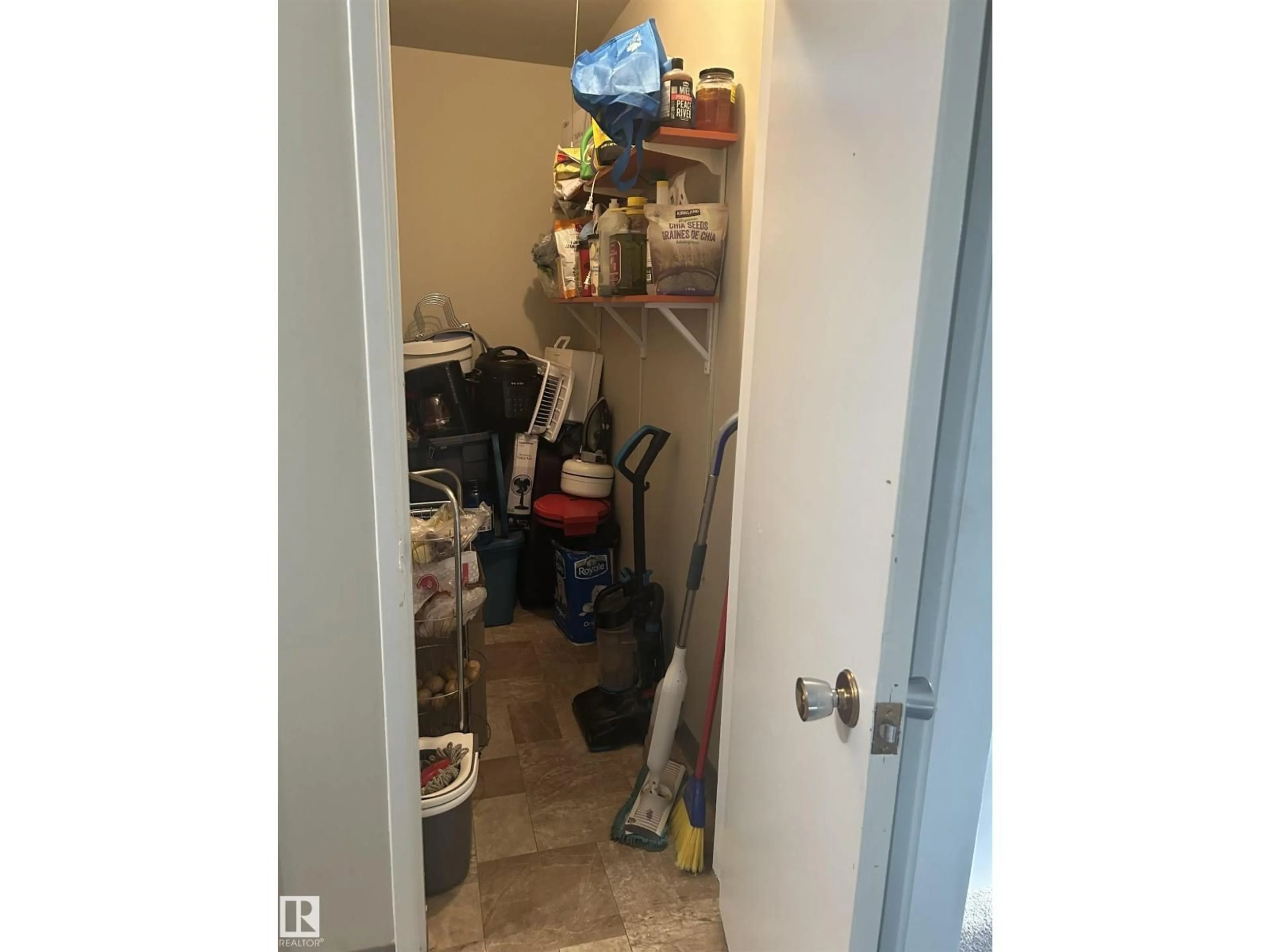 Unknown for #204 - 10811 115 ST, Edmonton Alberta T5H3L2