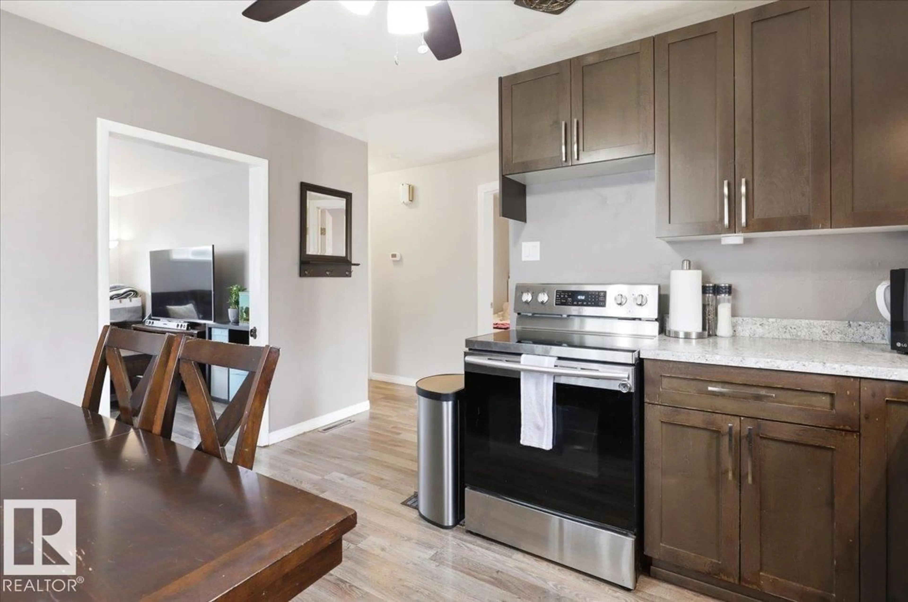 Standard kitchen, wood/laminate floor for 4704 51 ST, Thorsby Alberta T0C2P0