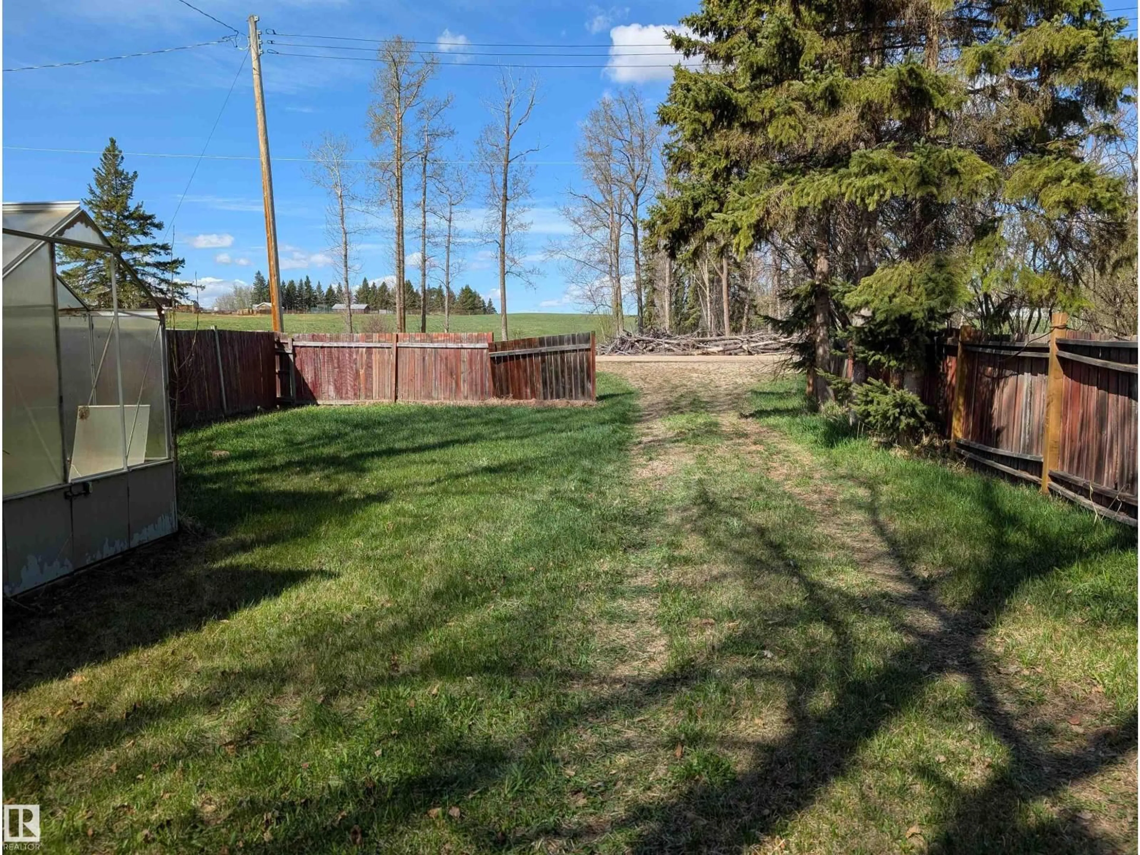 Unknown for 20 - 261 RNG ROAD, Rural Parkland County Alberta T7Z2V2