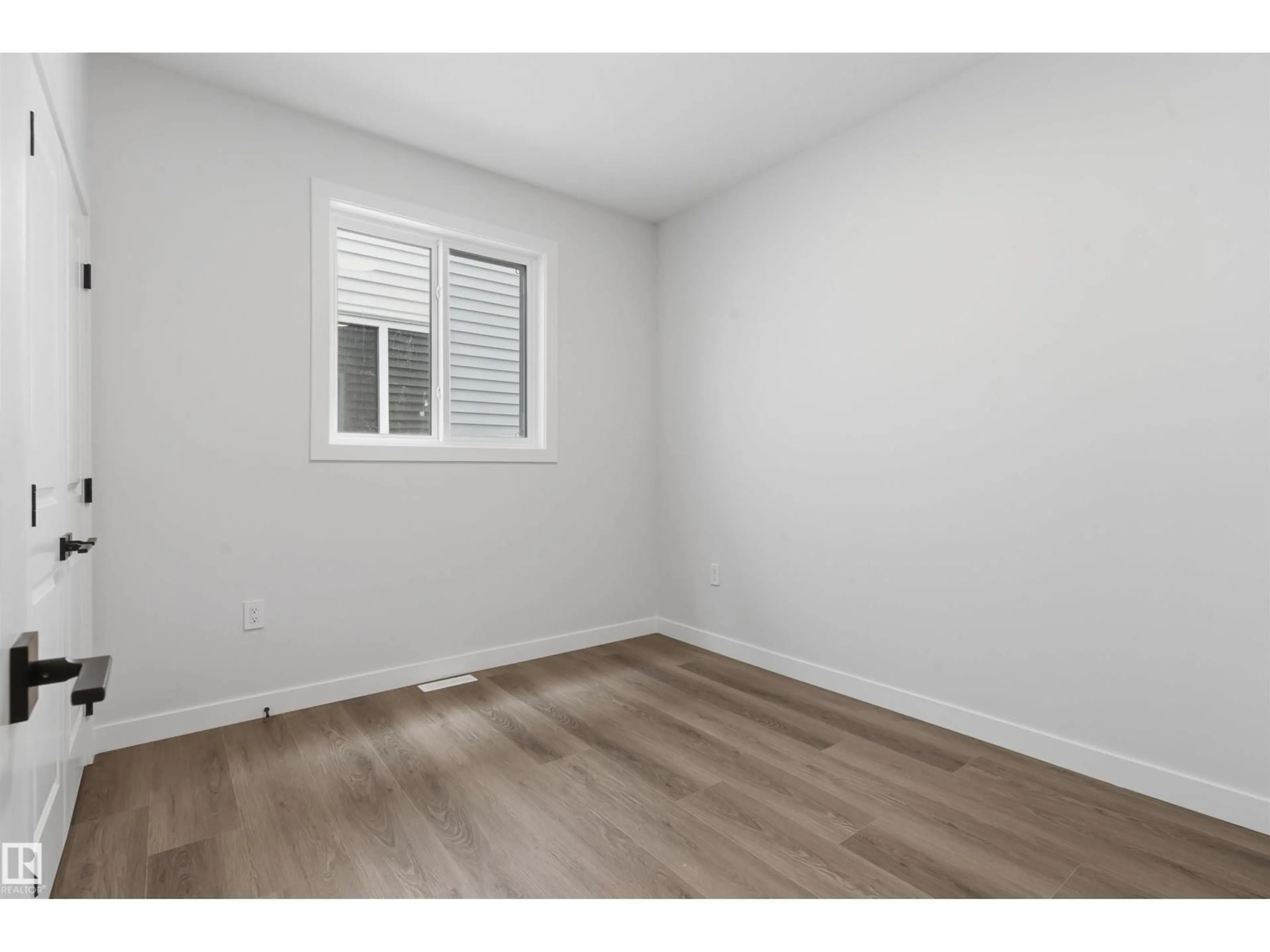 Unknown for 56 MEADOWGROVE LANDING, Spruce Grove Alberta T7X0W2