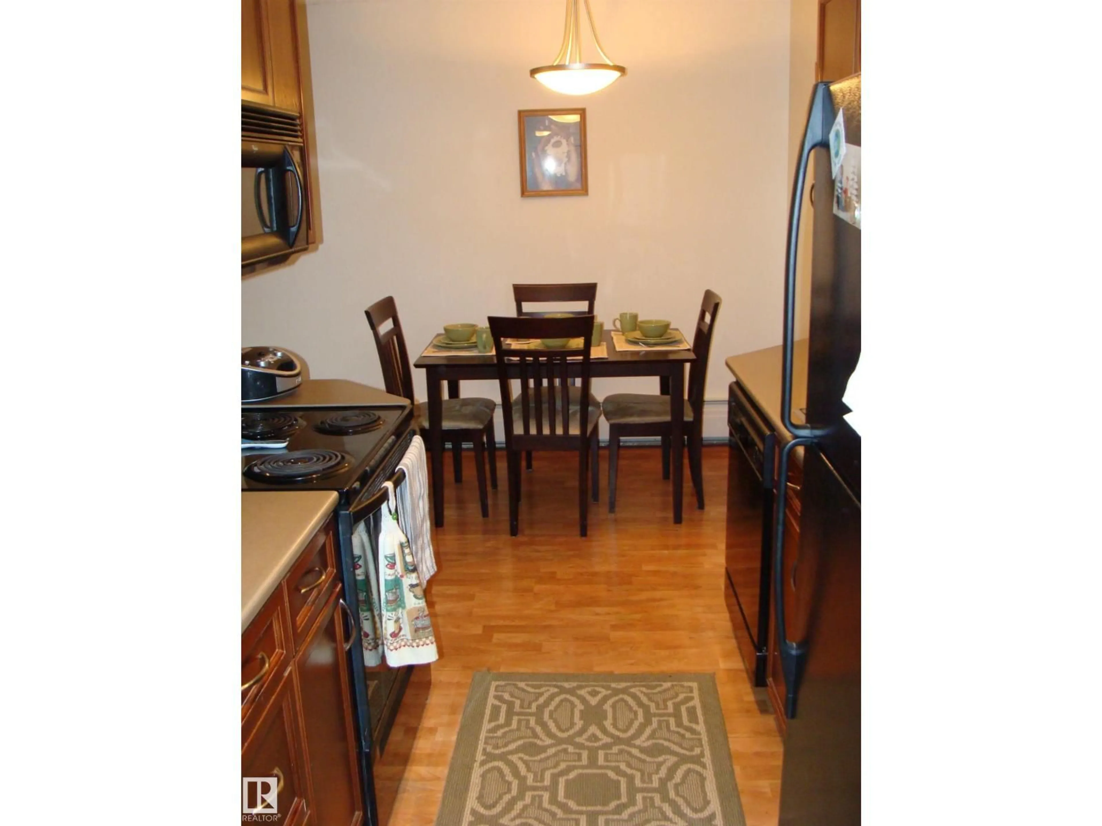 Unknown for #401 - 10326 117 ST, Edmonton Alberta T5K1X8