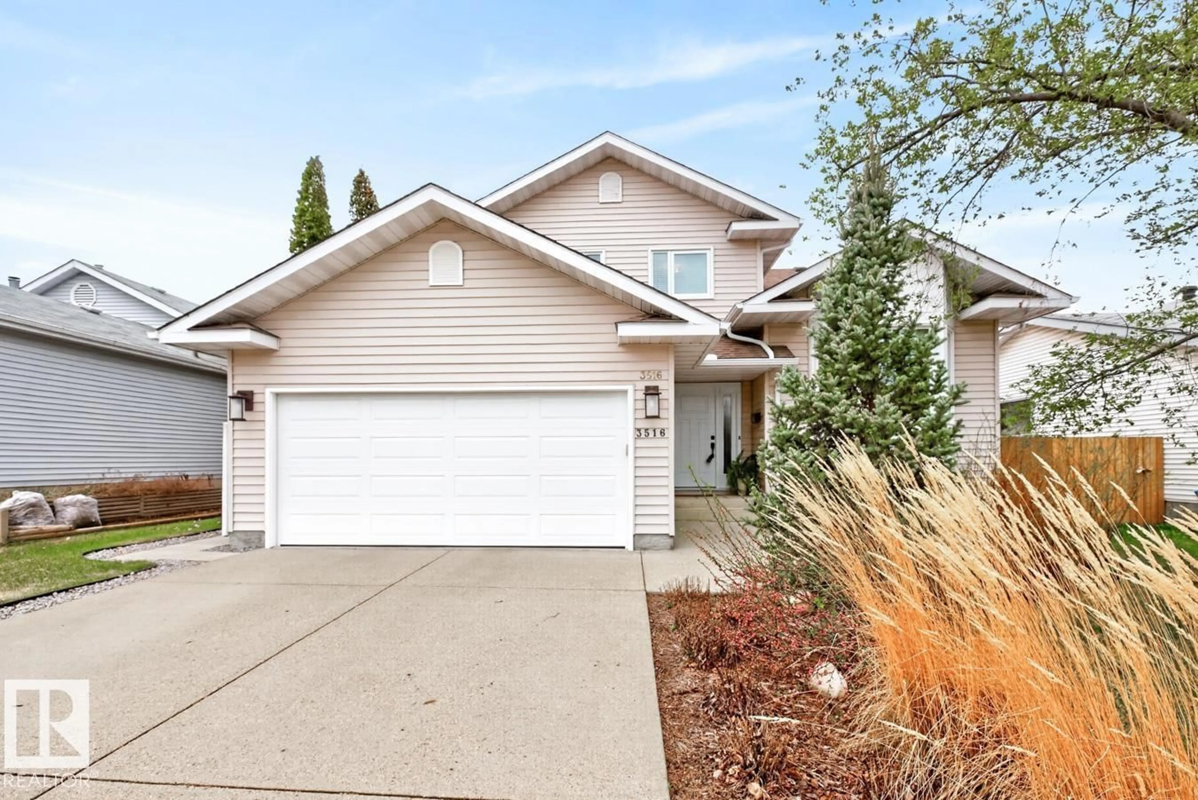 Unknown for 3516 37 ST, Edmonton Alberta T6L4Y9