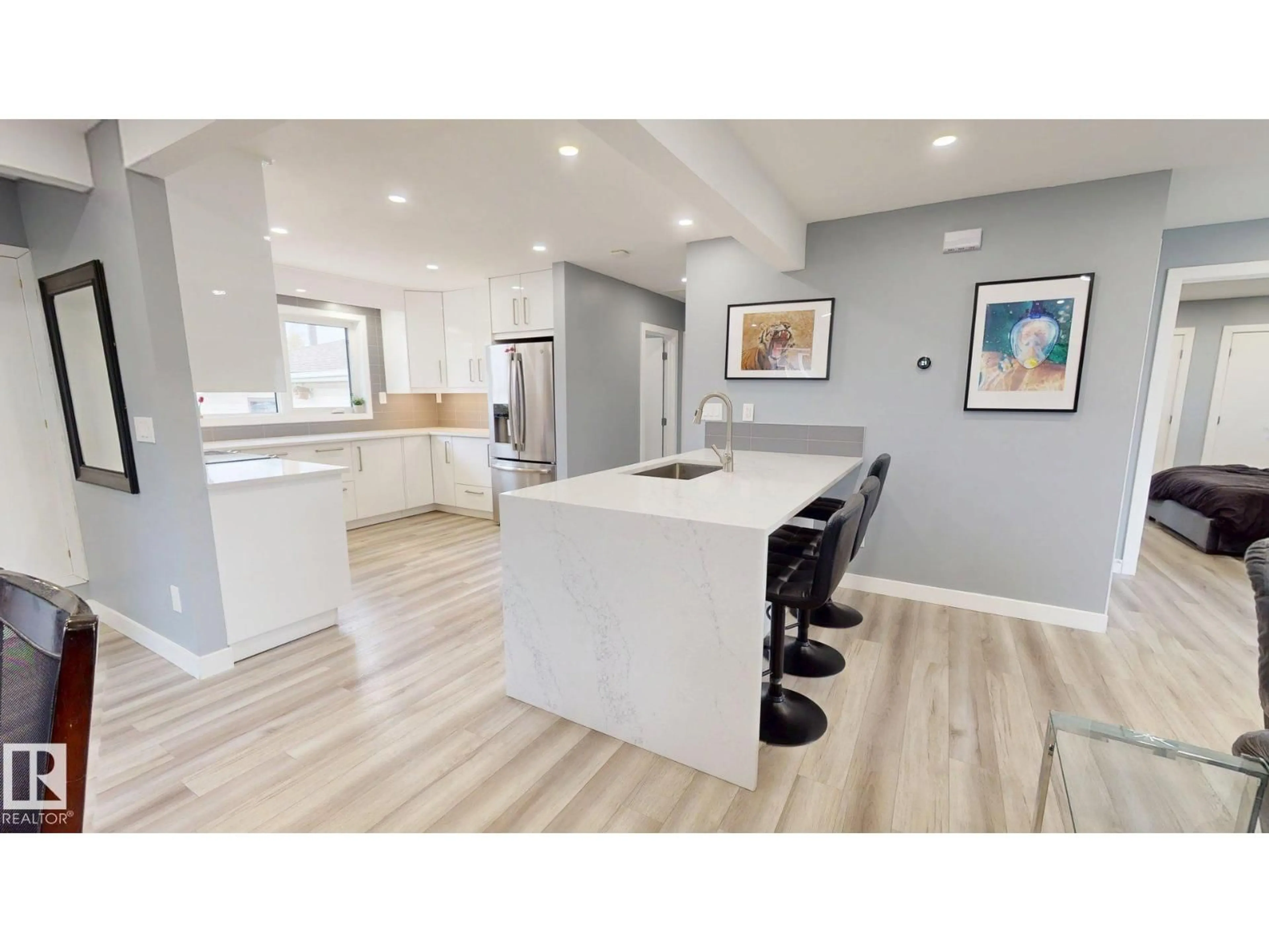 Unknown for 5308 94B AV, Edmonton Alberta T6B0Z3