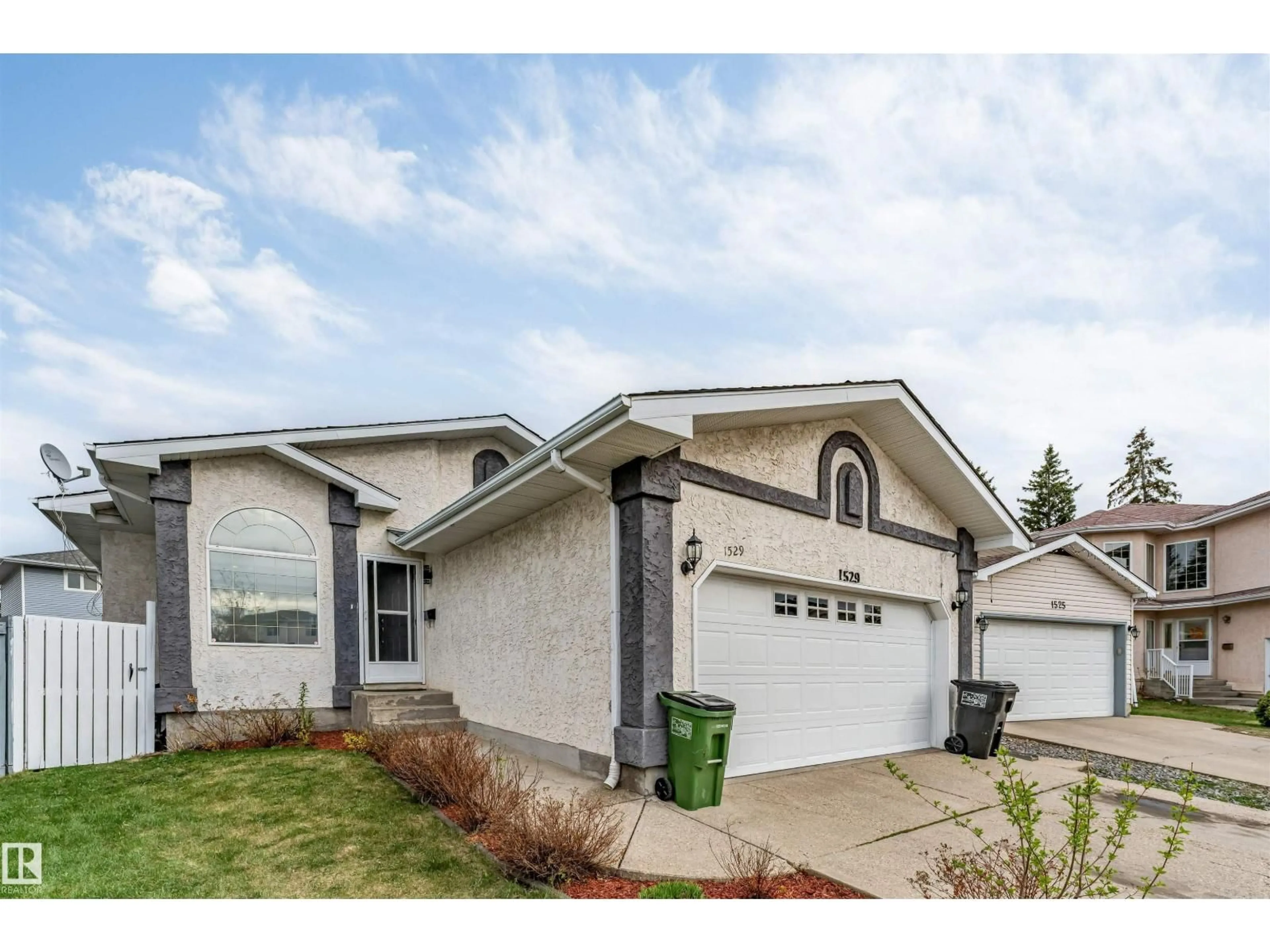 Unknown for 1529 49A ST NW, Edmonton Alberta T6L6Y6