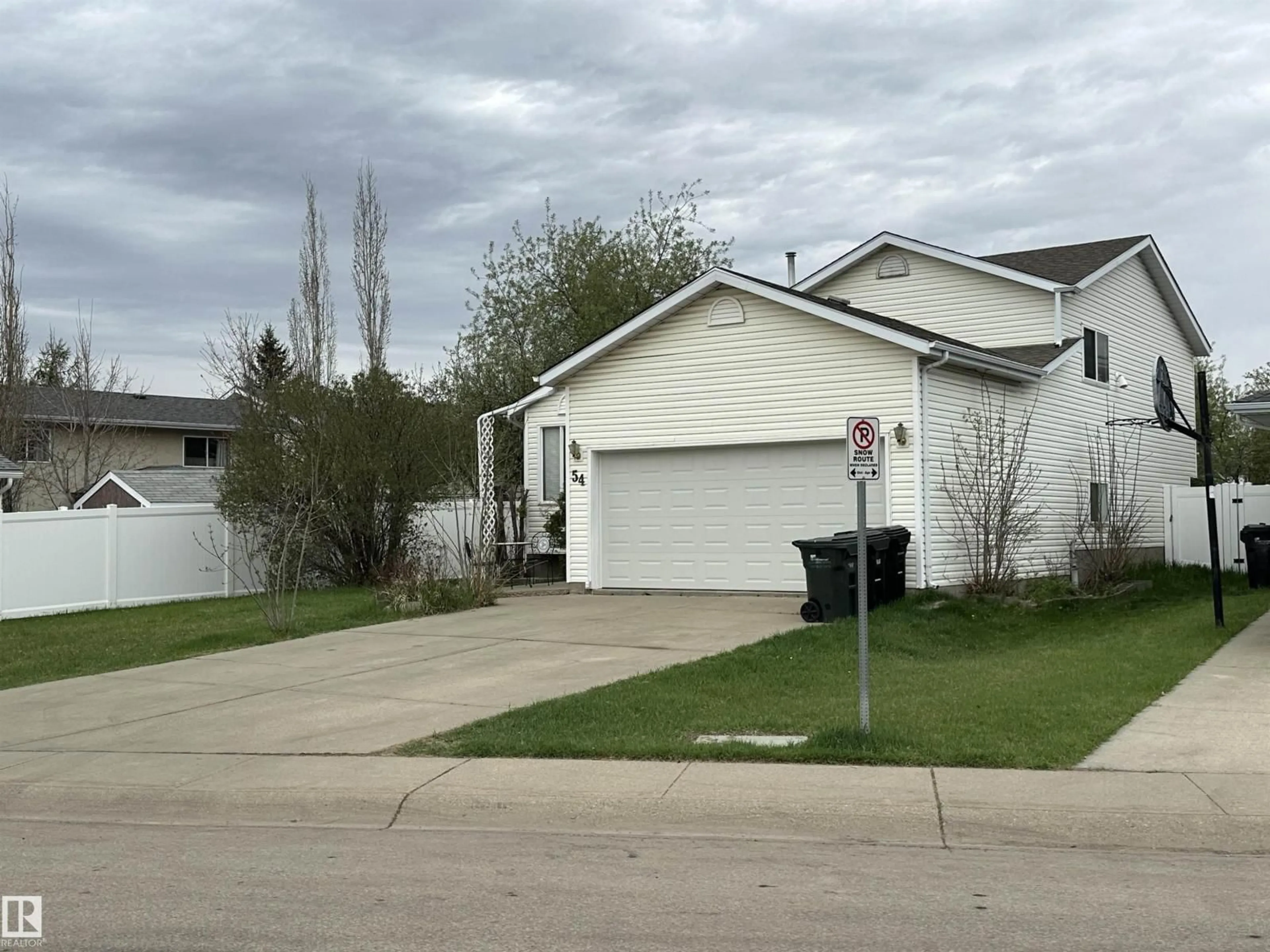 Unknown for 54 DARLINGTON DR, Sherwood Park Alberta T8H1R7
