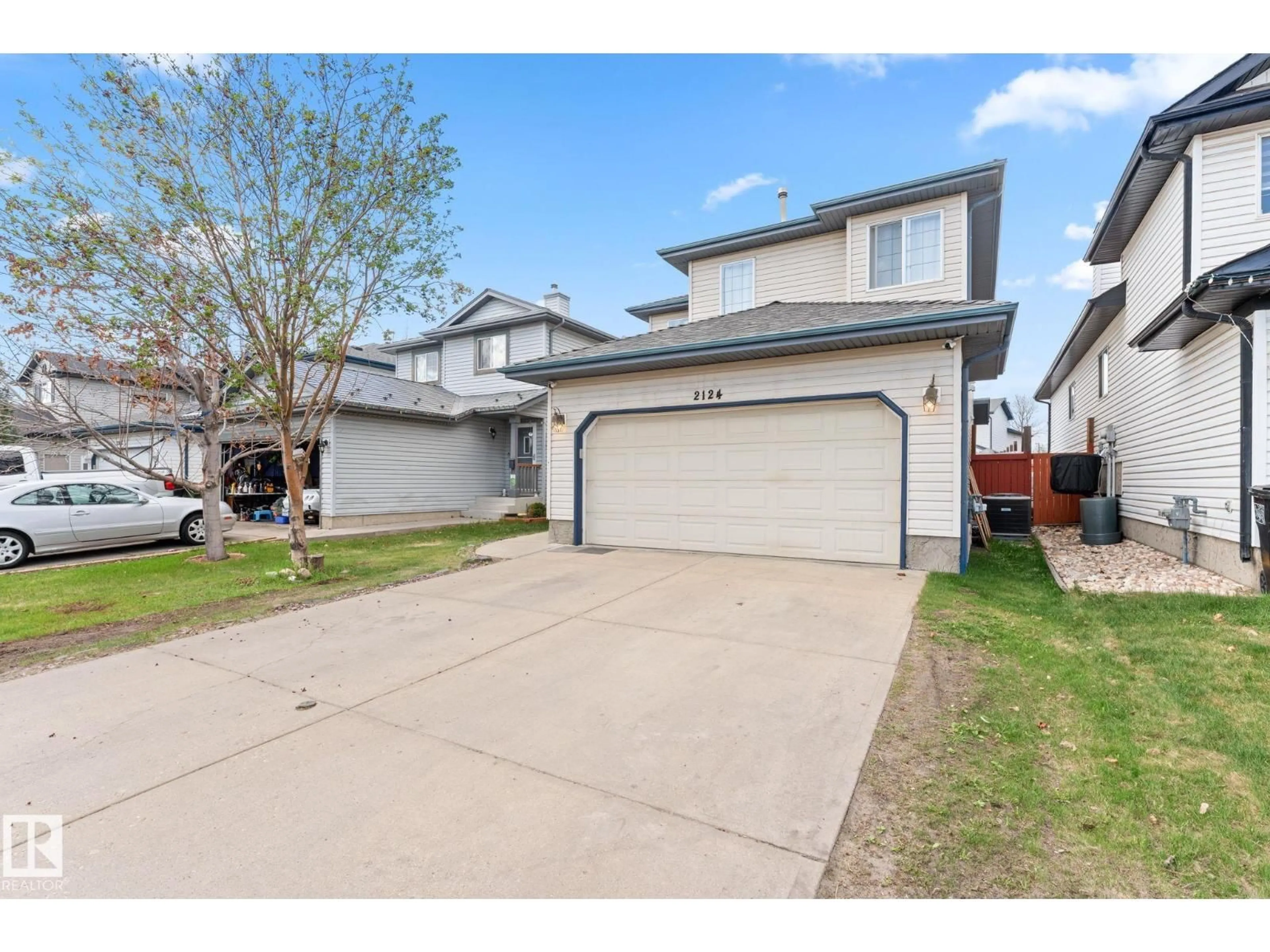 Unknown for 2124 35A AV, Edmonton Alberta T6T1W3
