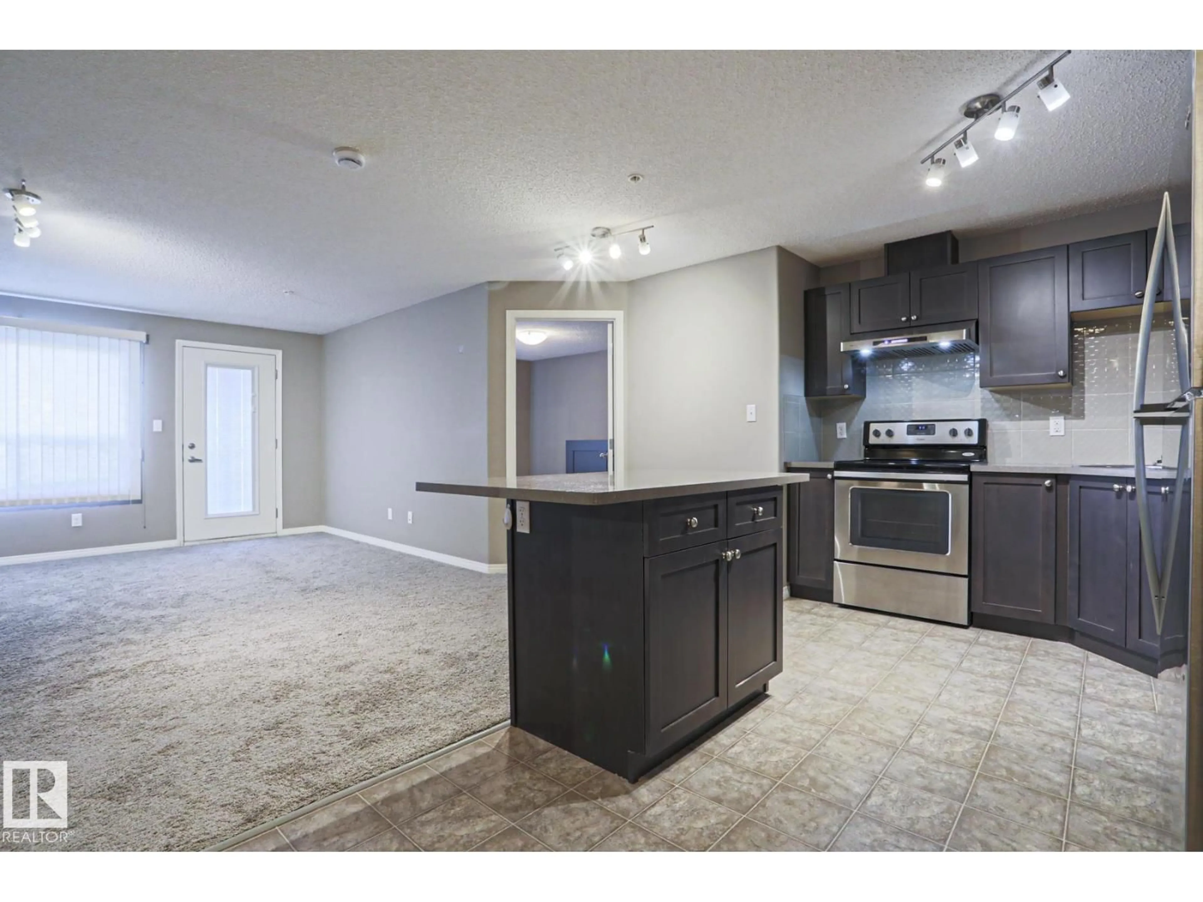 Unknown for #201 - 1520 HAMMOND GATE GA, Edmonton Alberta T6M0J4
