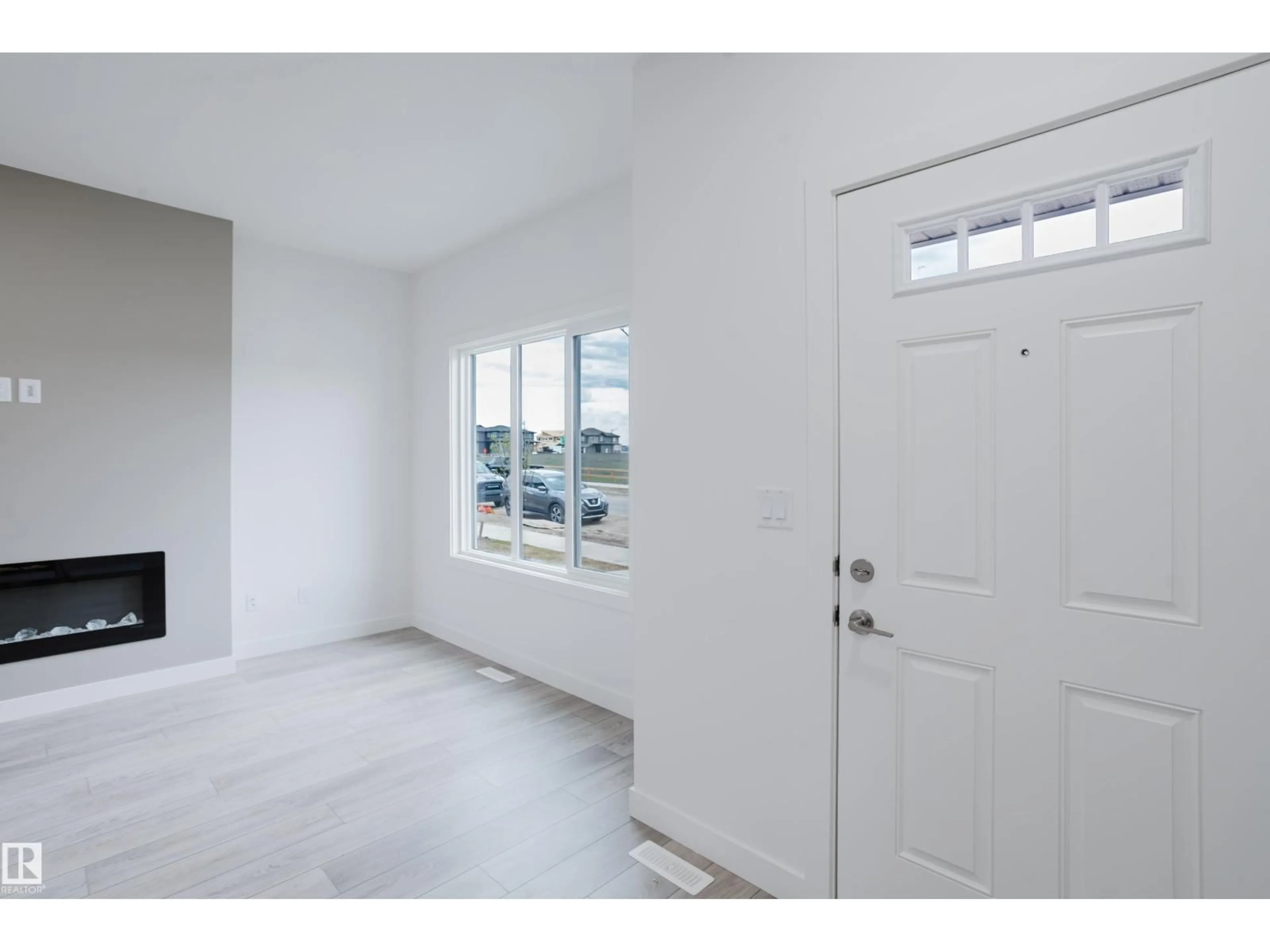 Unknown for 772 MATTSON DR, Edmonton Alberta T6X3J2