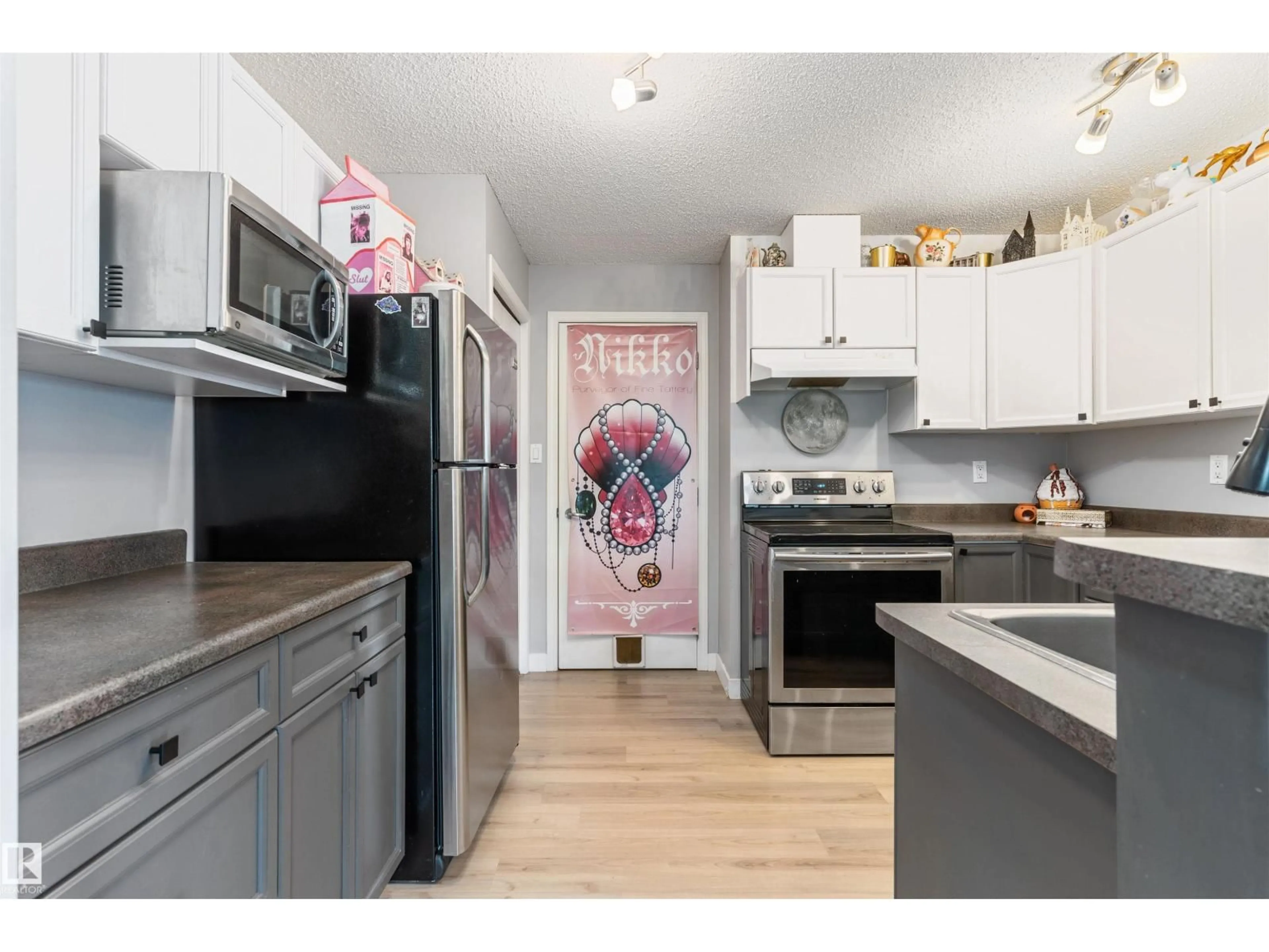 Unknown for 73 3040 SPENCE WD SW, Edmonton Alberta T6X1N7