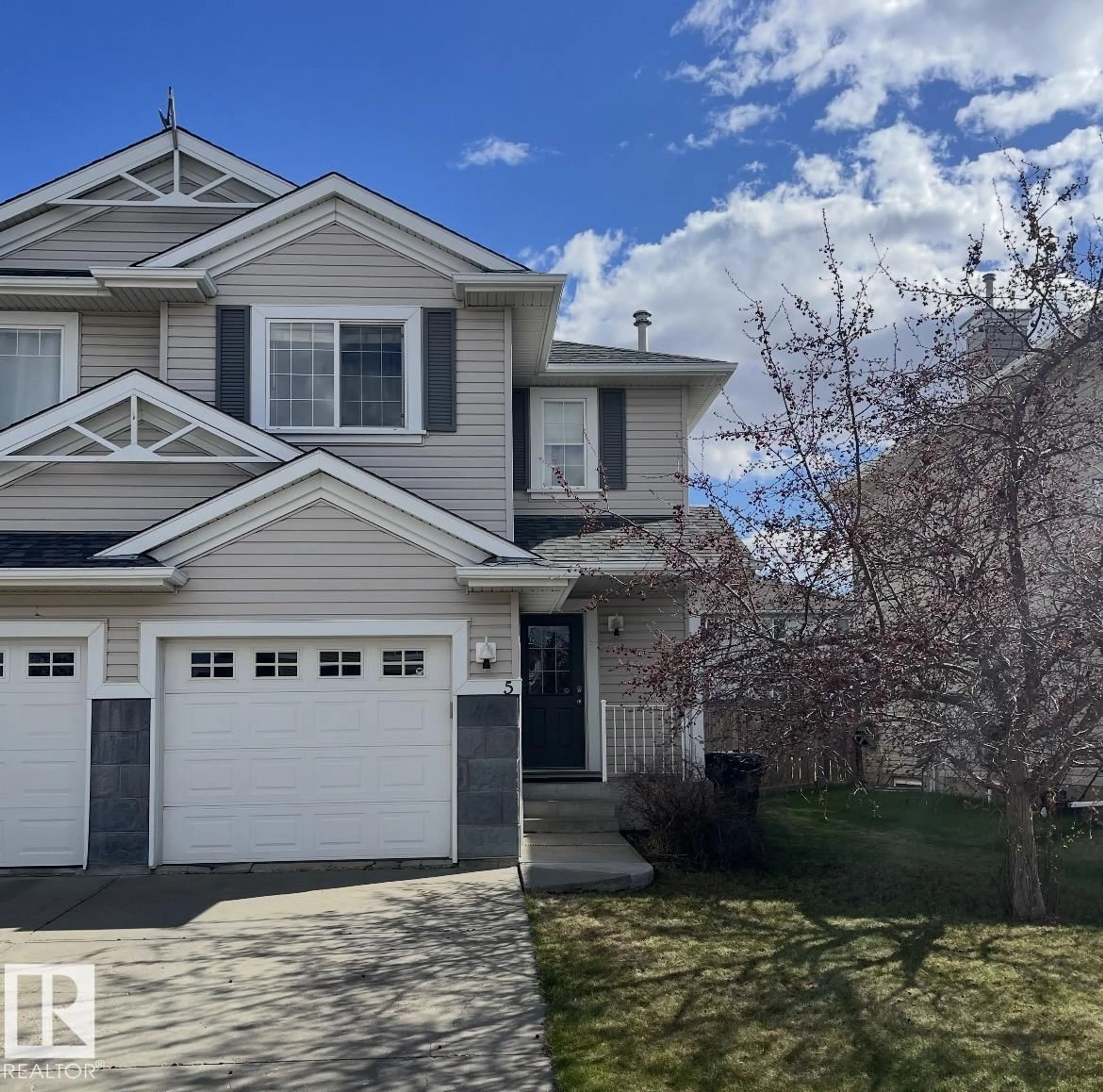 Unknown for 5 CHESTERMERE WY, Sherwood Park Alberta T8H2S1