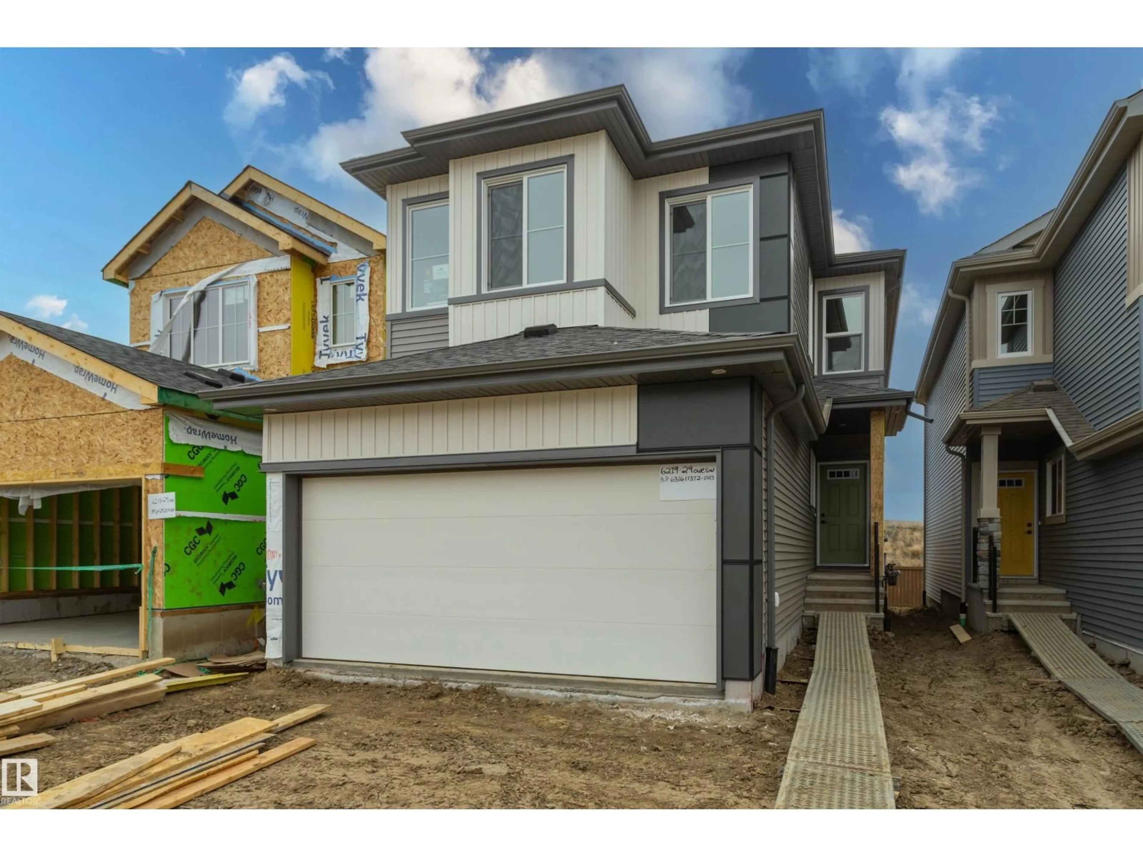 Unknown for 6219 29 AV, Edmonton Alberta T6X3J2