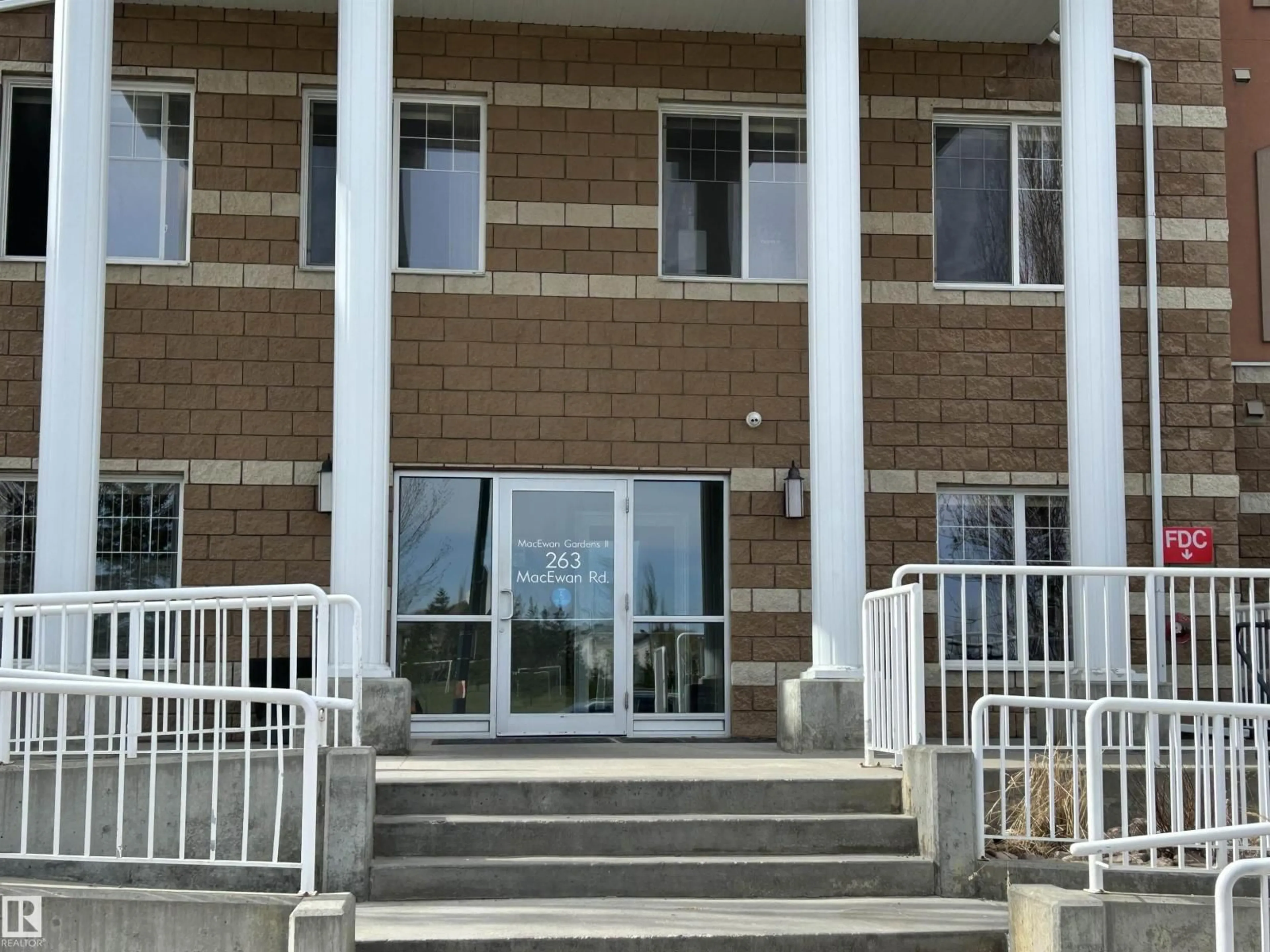 Unknown for 263 - 341 MACEWAN RD SW, Edmonton Alberta T6W0C4
