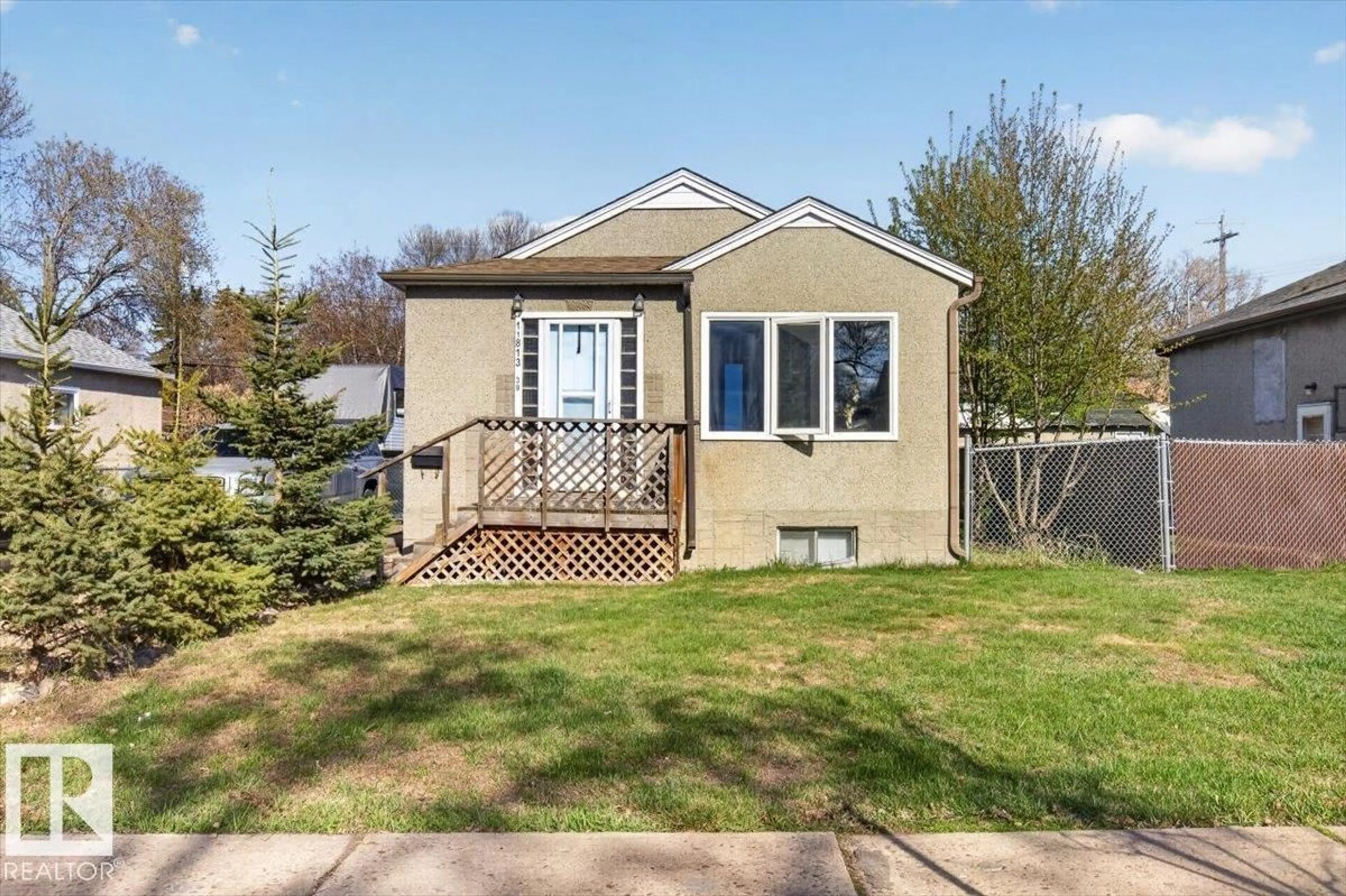 Unknown for 11813 39 ST, Edmonton Alberta T5W2J4