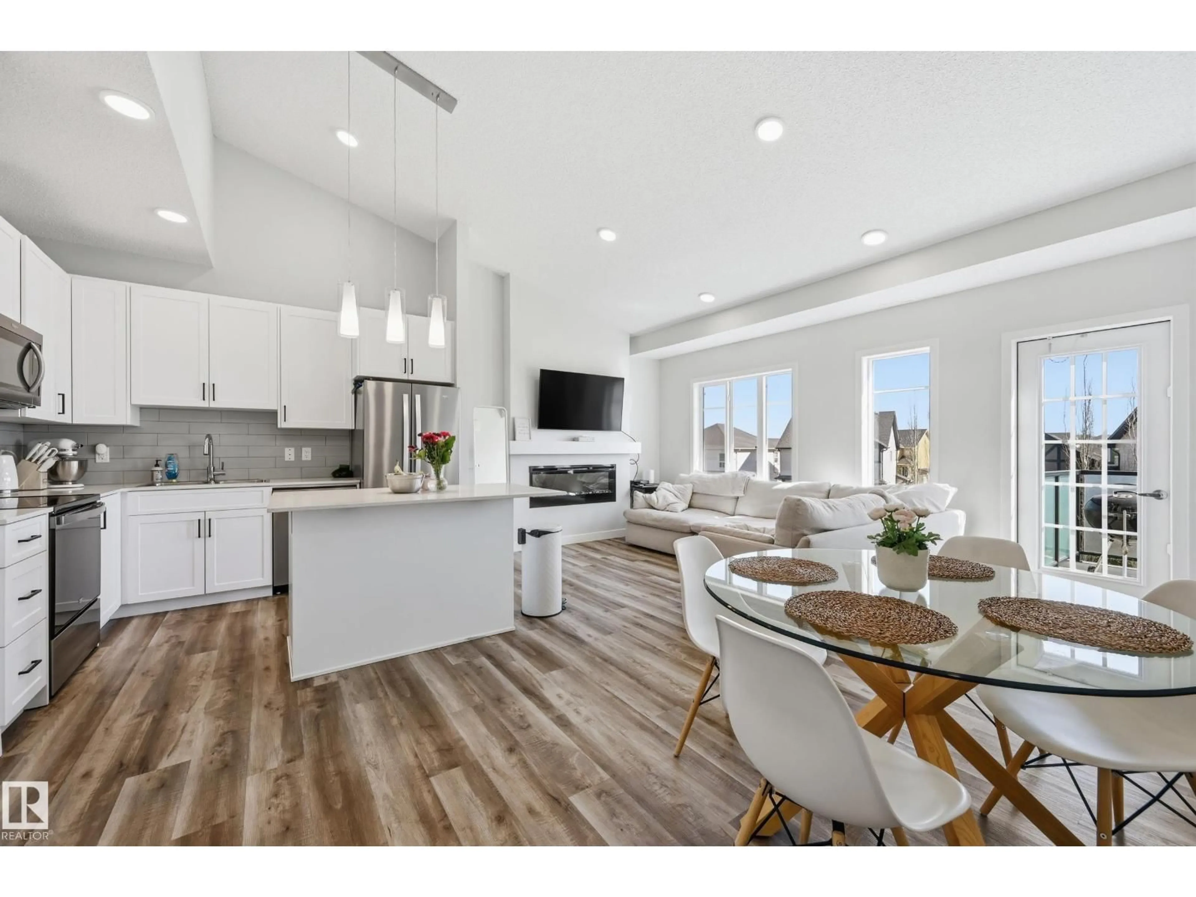 Unknown for 34 - 2905 141 ST SW, Edmonton Alberta T6W3M4