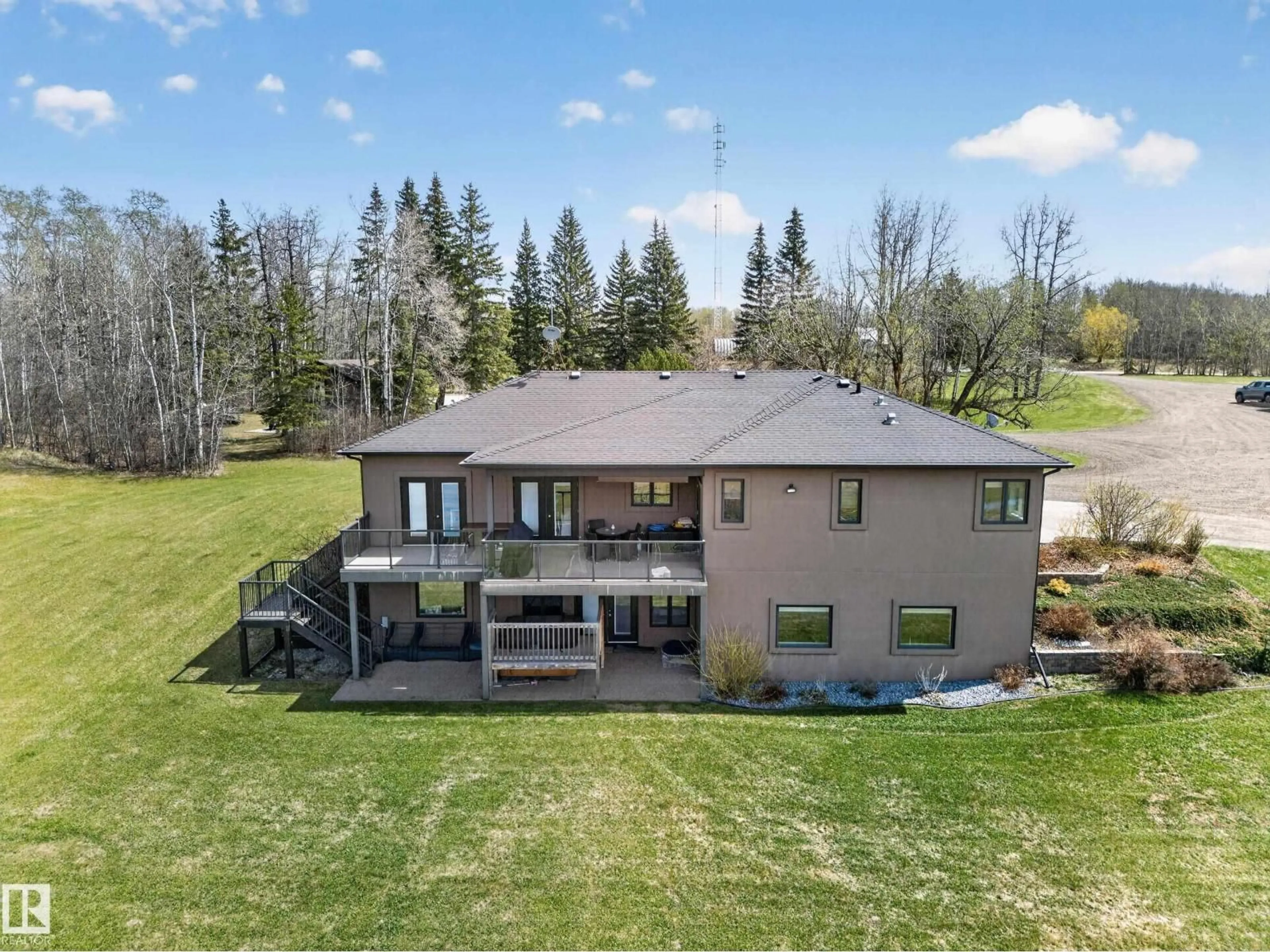 Unknown for 52138 RGE ROAD 215, Rural Strathcona County Alberta T8E1B3