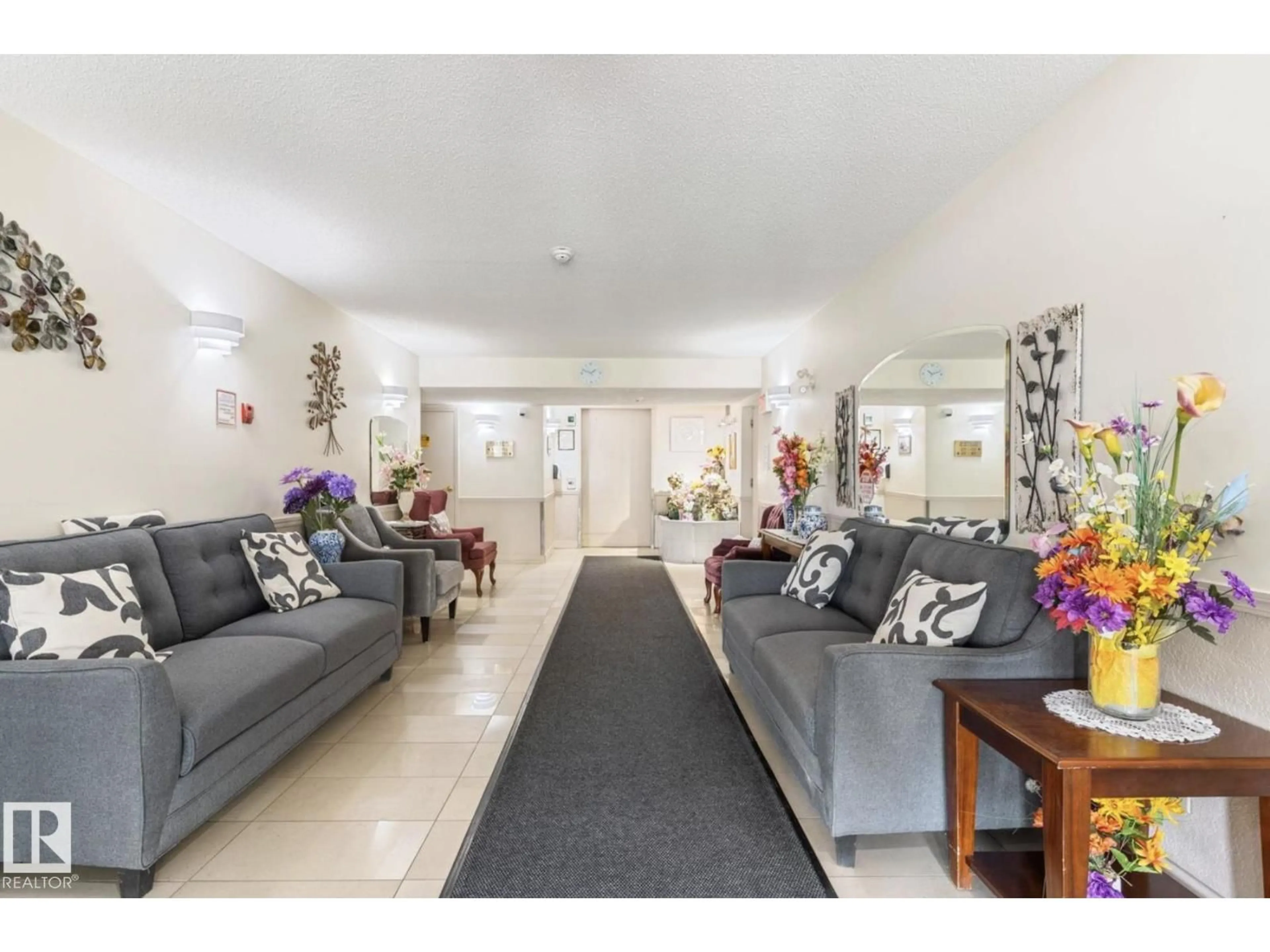 Unknown for 311 18020 95 AVENUE AVENUE, Edmonton Alberta T5T6B2