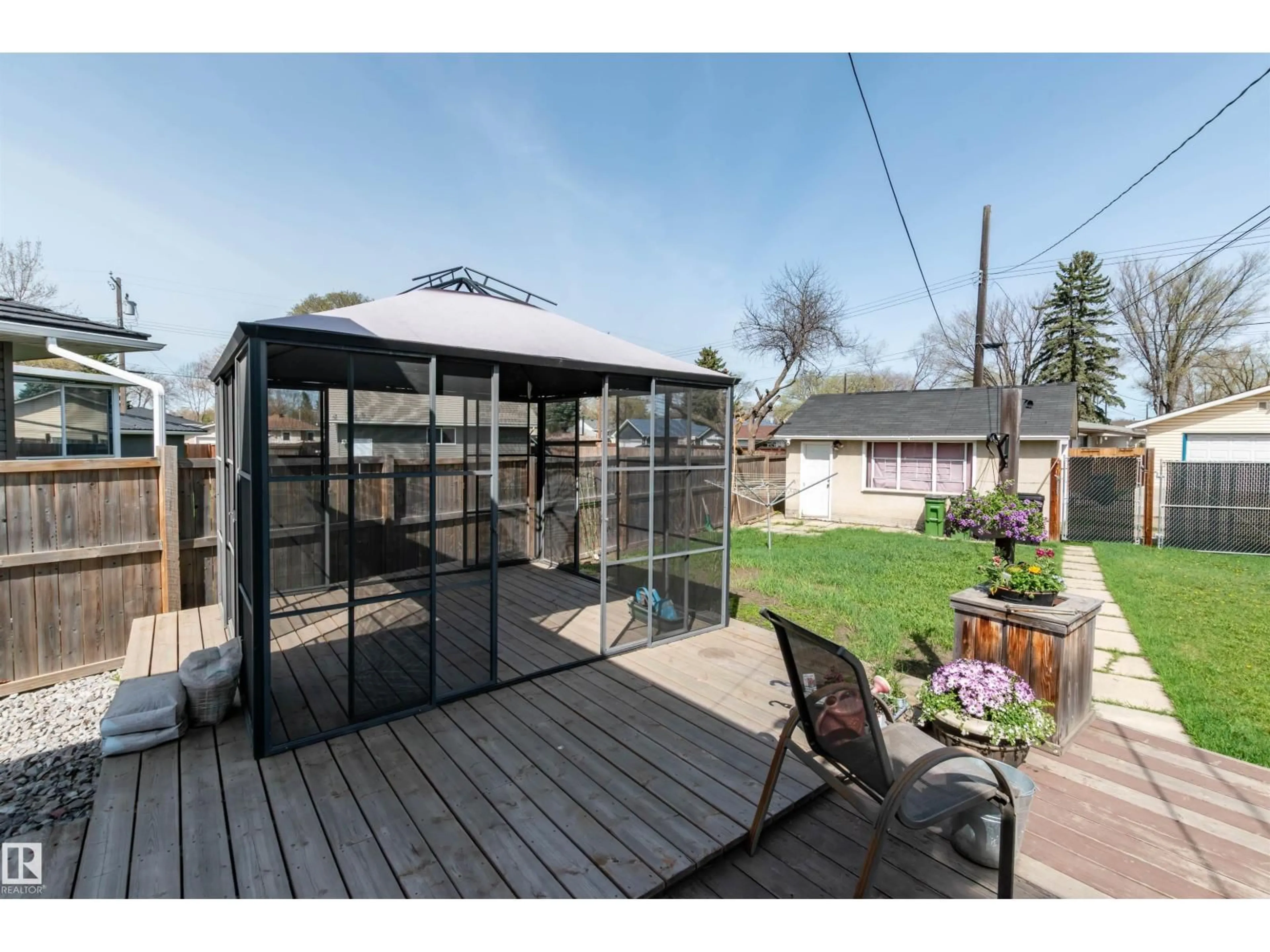 Unknown for 12836 107 ST, Edmonton Alberta T5E4V3