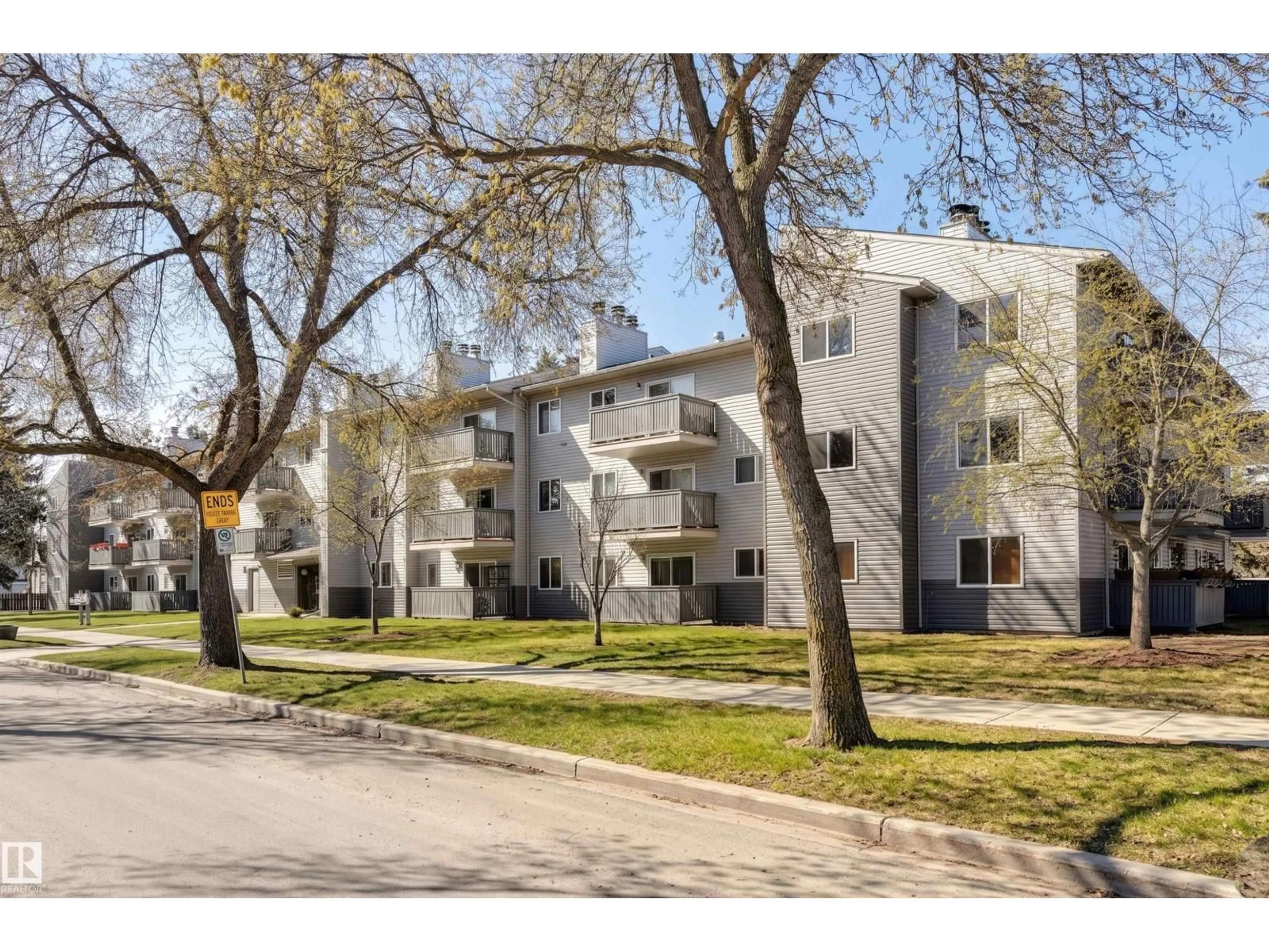 Unknown for 113 10838 108 ST NW, Edmonton Alberta T5H3A6