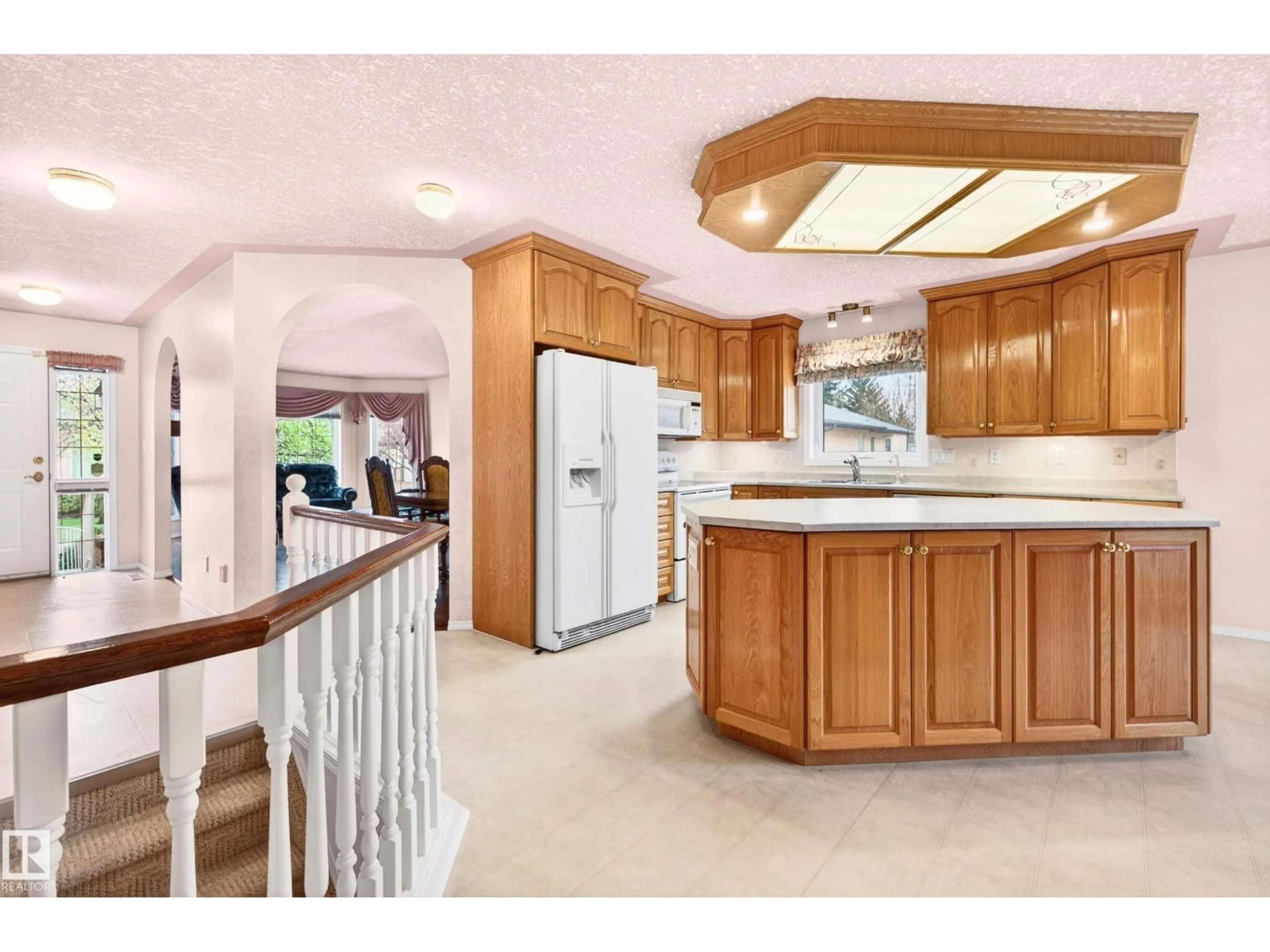 Unknown for 18 ESTATES CO, Sherwood Park Alberta T8B1M9