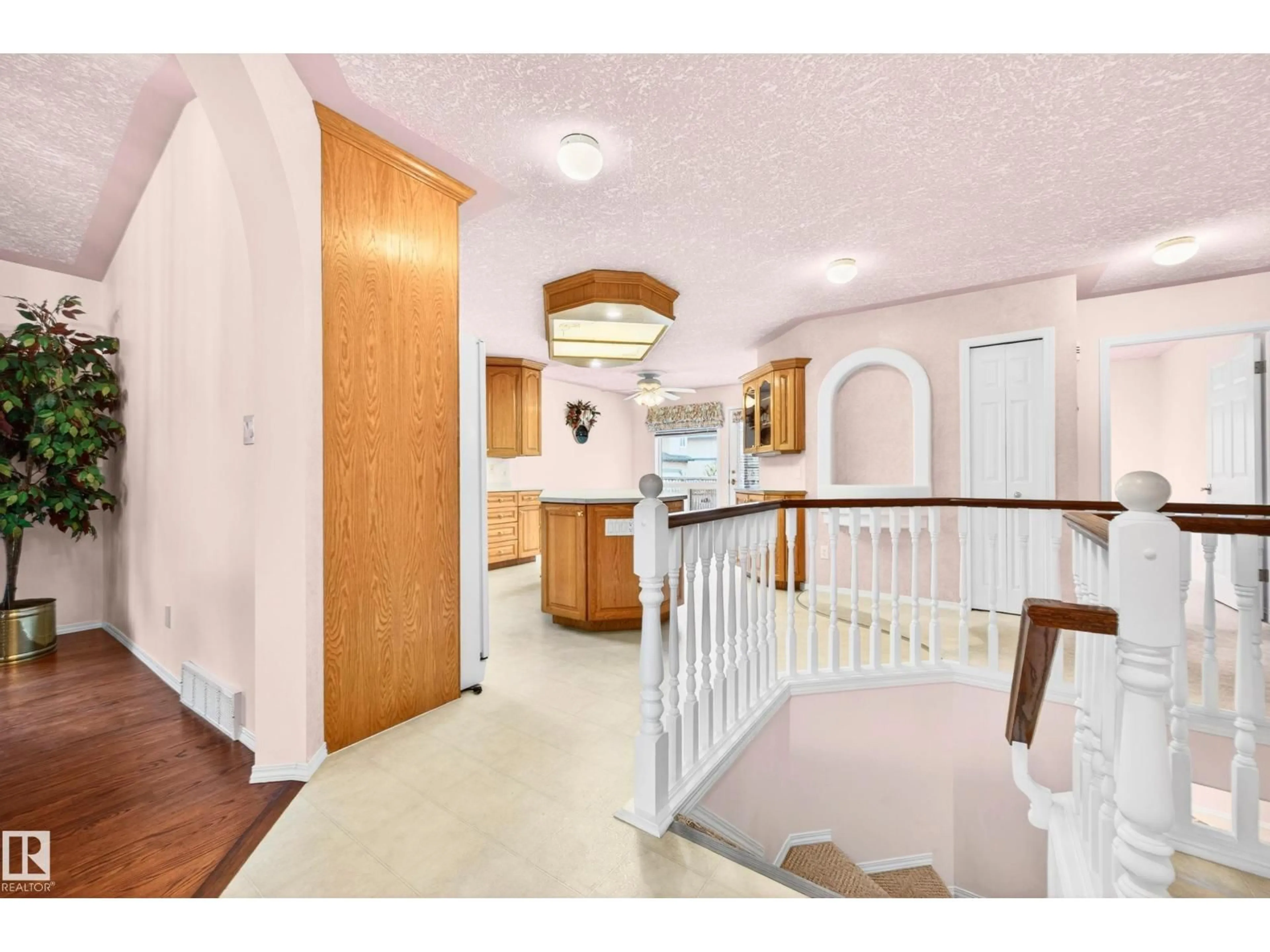 Unknown for 18 ESTATES CO, Sherwood Park Alberta T8B1M9