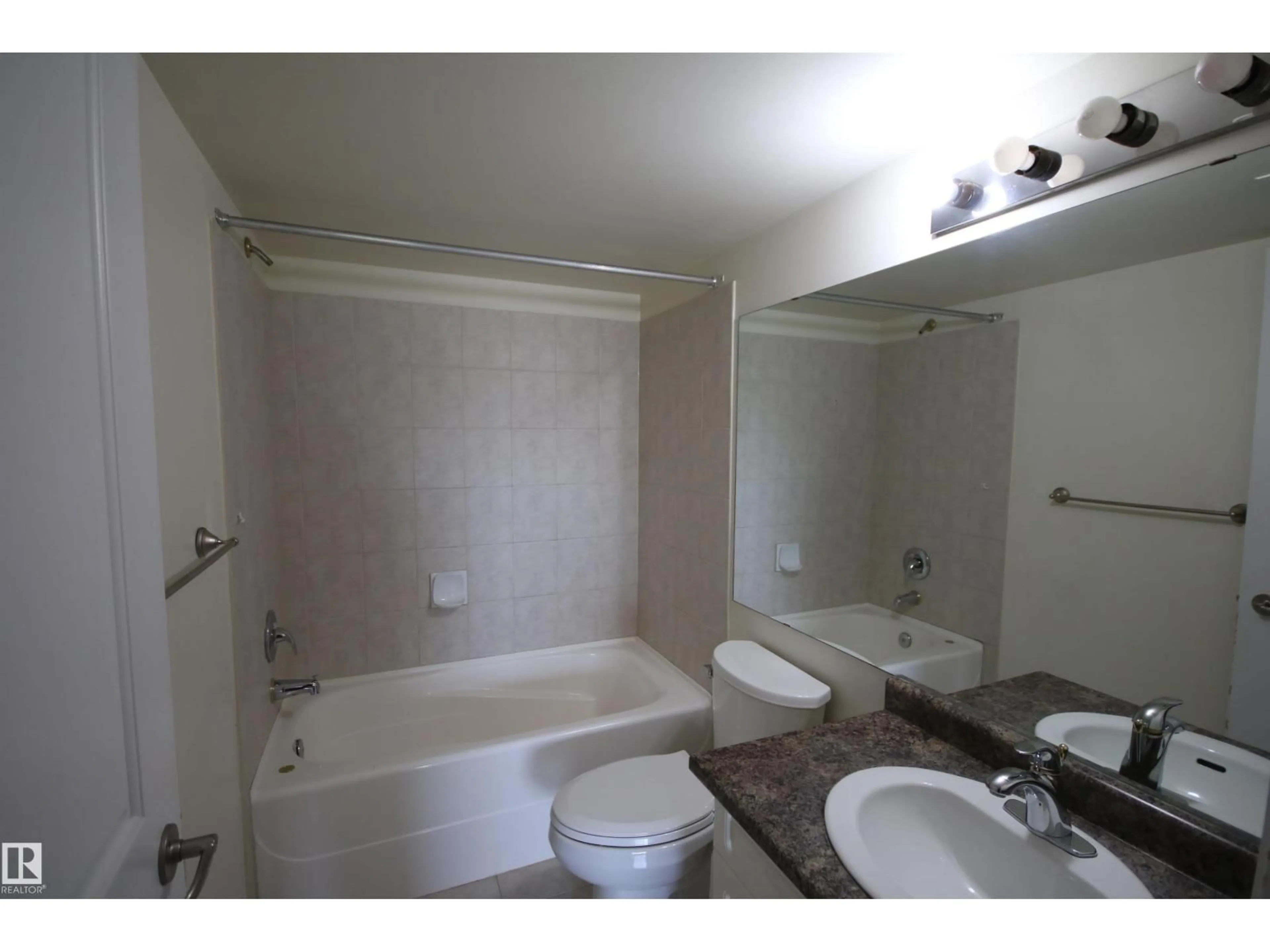 Unknown for 422 - 17404 64 AV NW, Edmonton Alberta T5T6X4