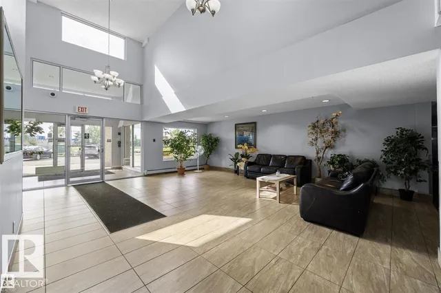 422 - 17404 64 AV NW, Edmonton 4