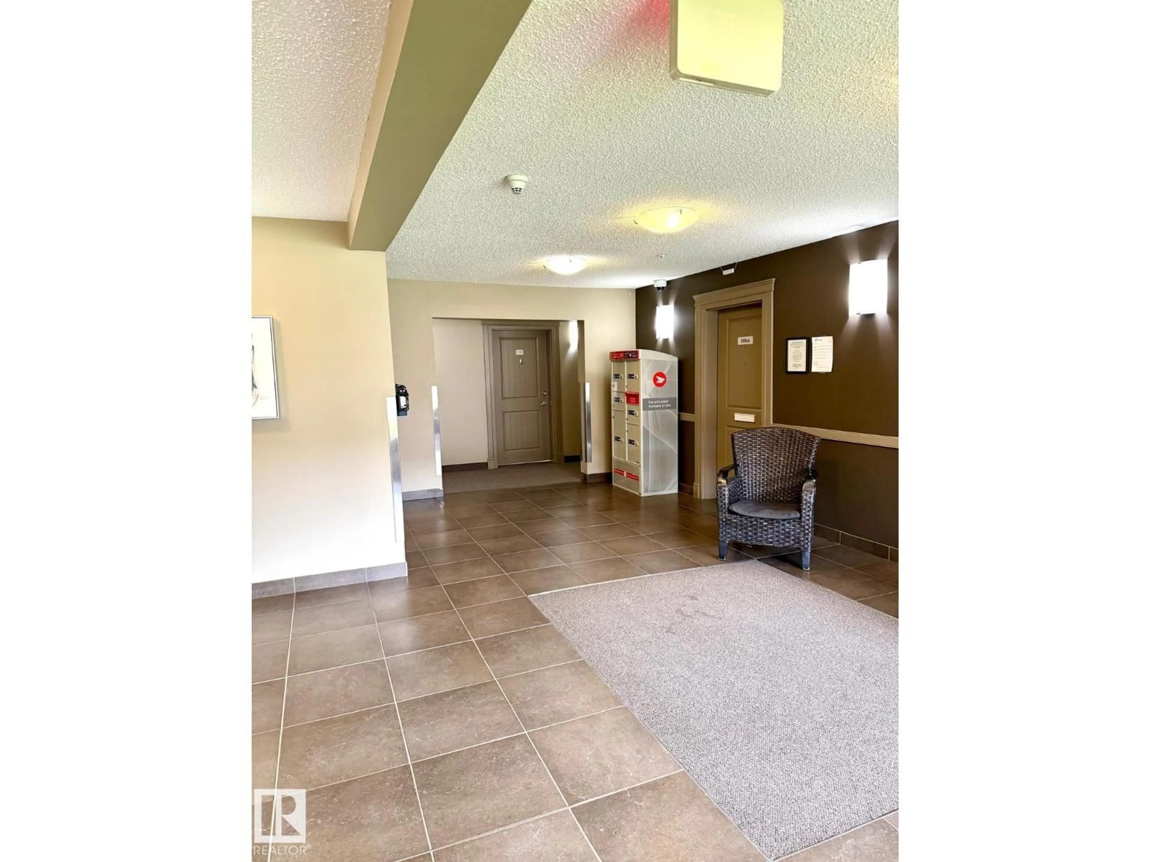 Unknown for #412 - 13908 136 ST, Edmonton Alberta T6V1X4