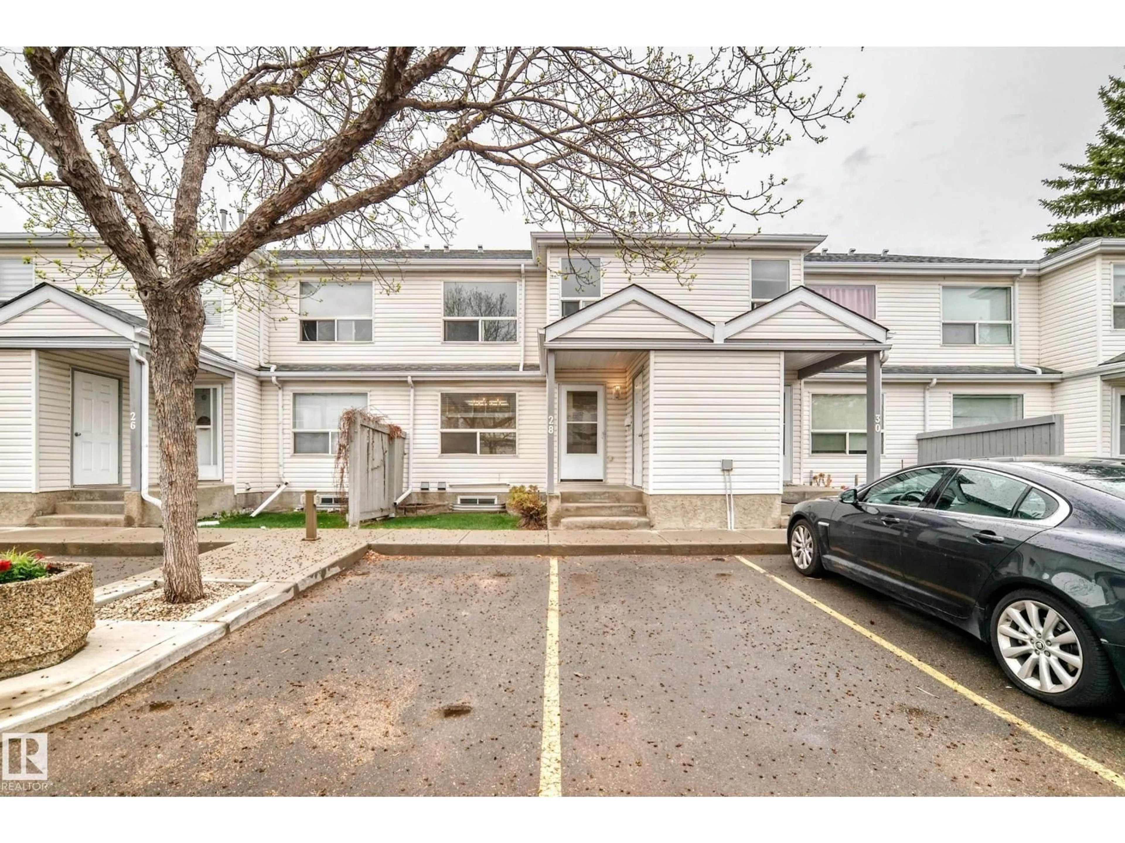 Unknown for 603 - 28 YOUVILLE DR E NW, Edmonton Alberta T6L6V8