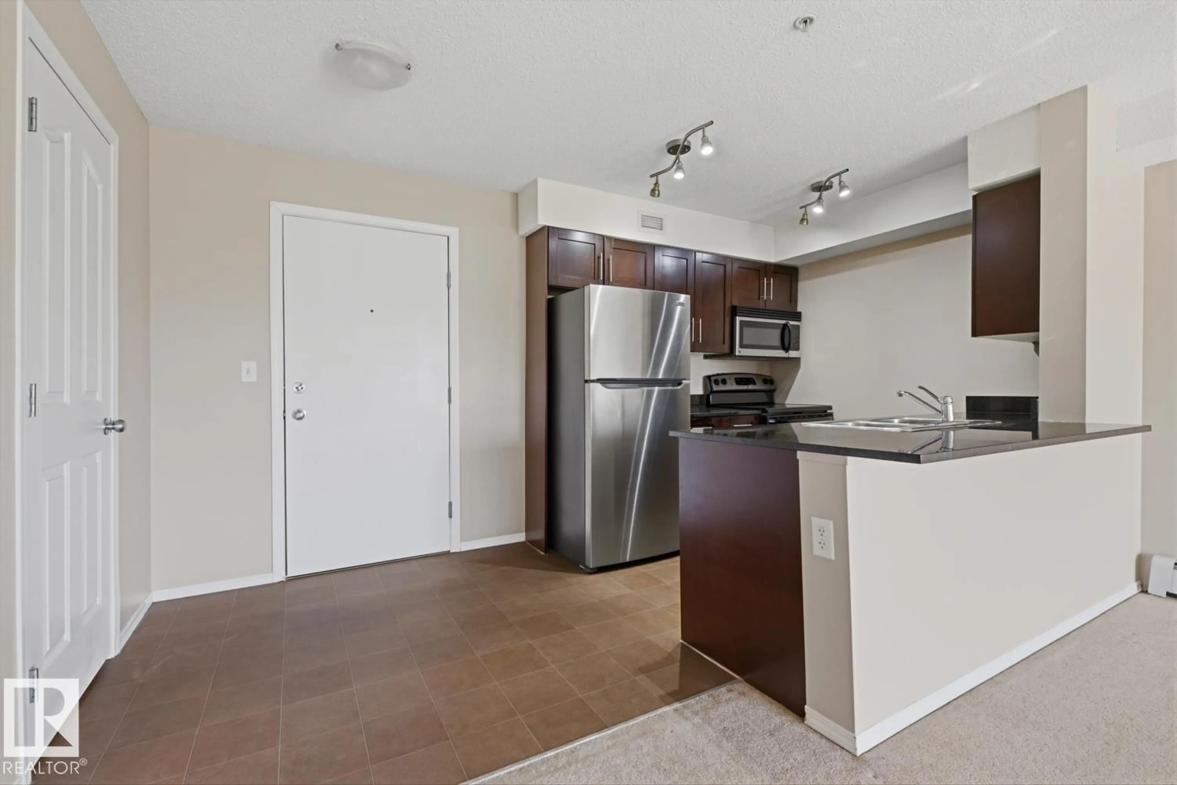 Unknown for #303 - 11804 22 AV SW, Edmonton Alberta T6W2A2