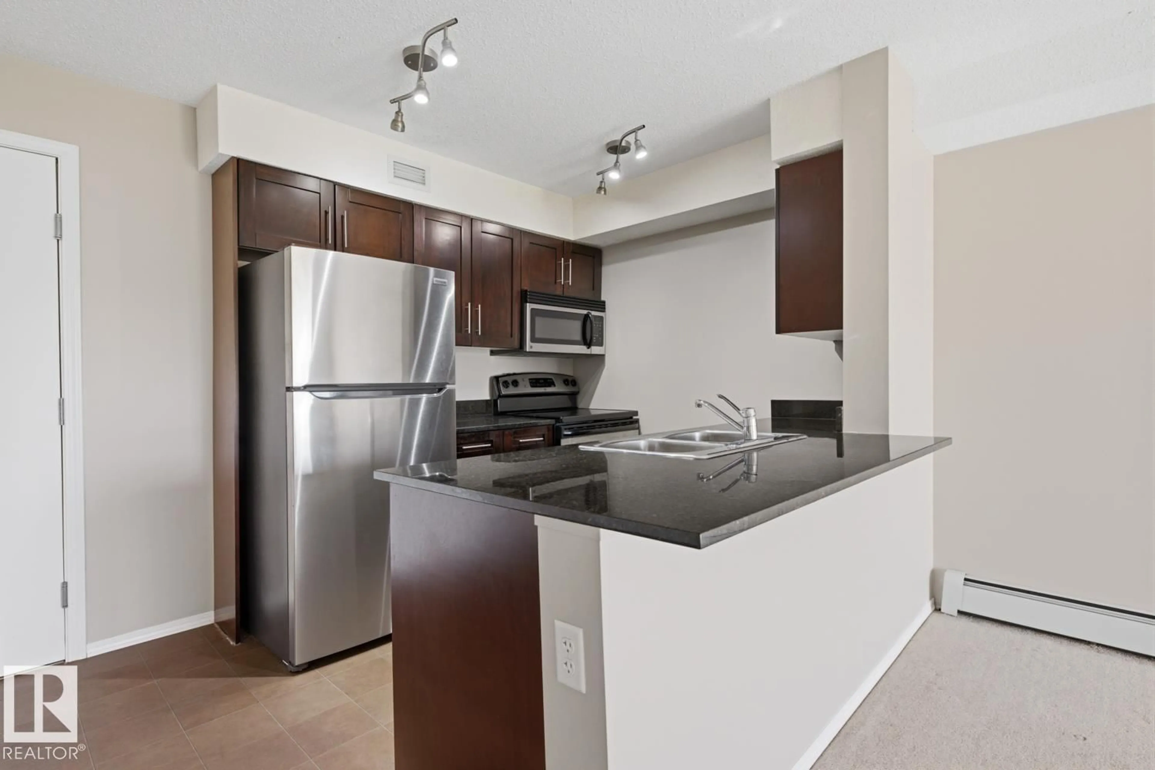 Unknown for #303 - 11804 22 AV SW, Edmonton Alberta T6W2A2