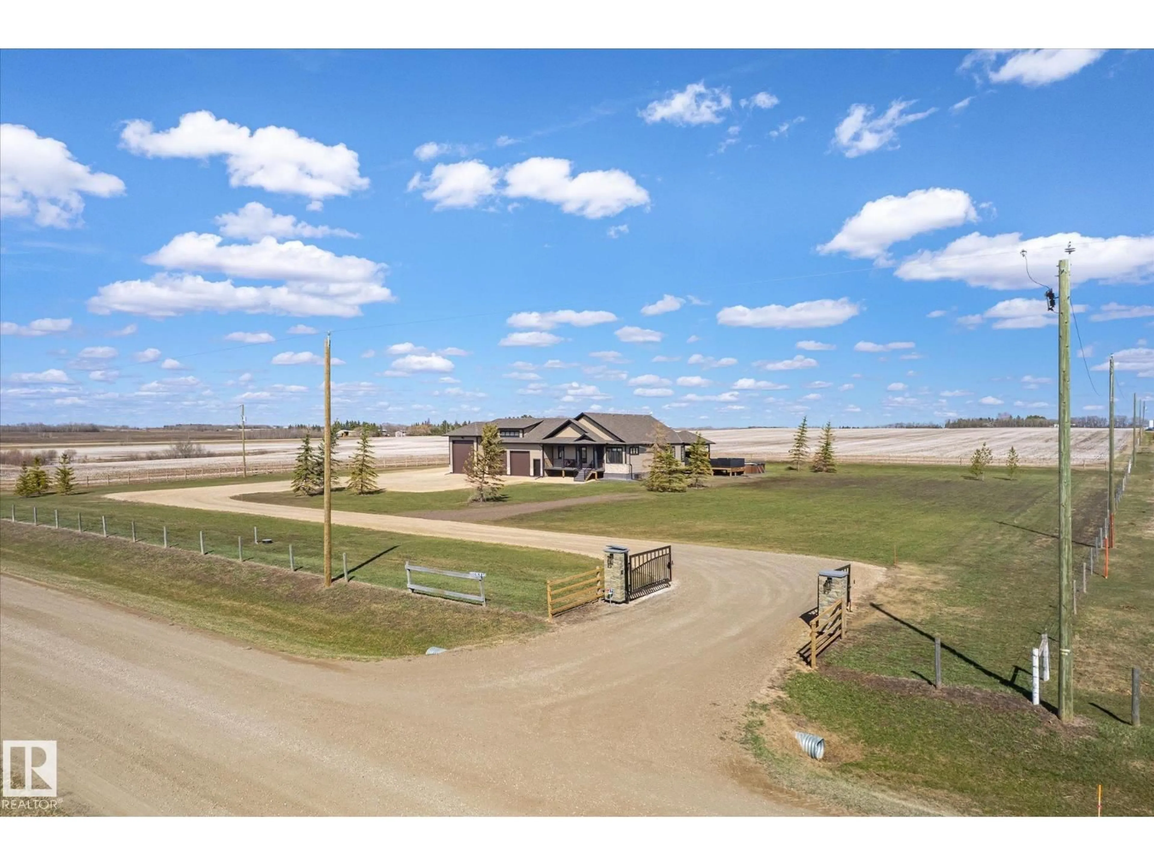 Unknown for 55525 RGE ROAD 264, Rural Sturgeon County Alberta T8R0Y4