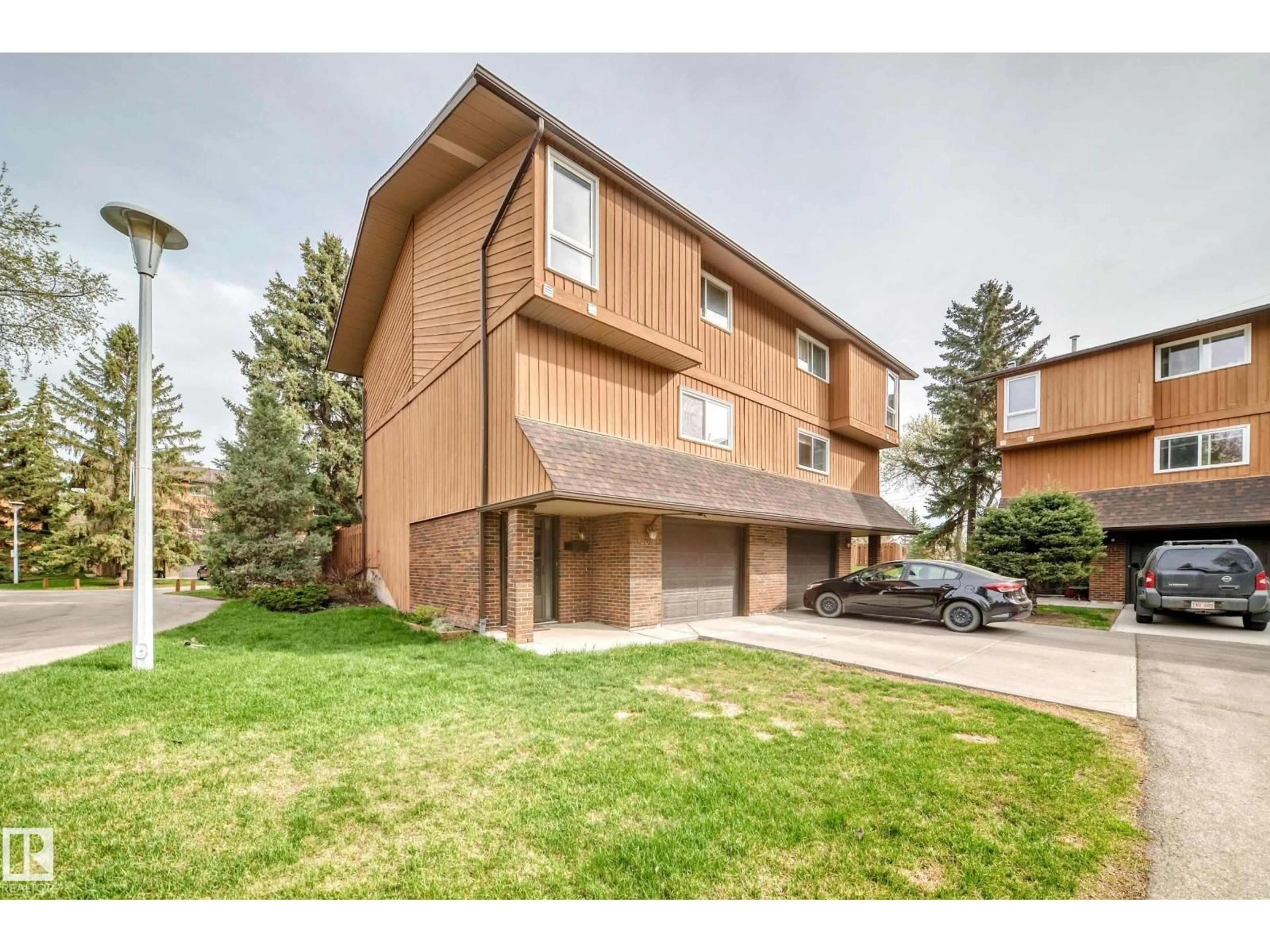 Unknown for NW - 12018 157 AV, Edmonton Alberta T5X2R9