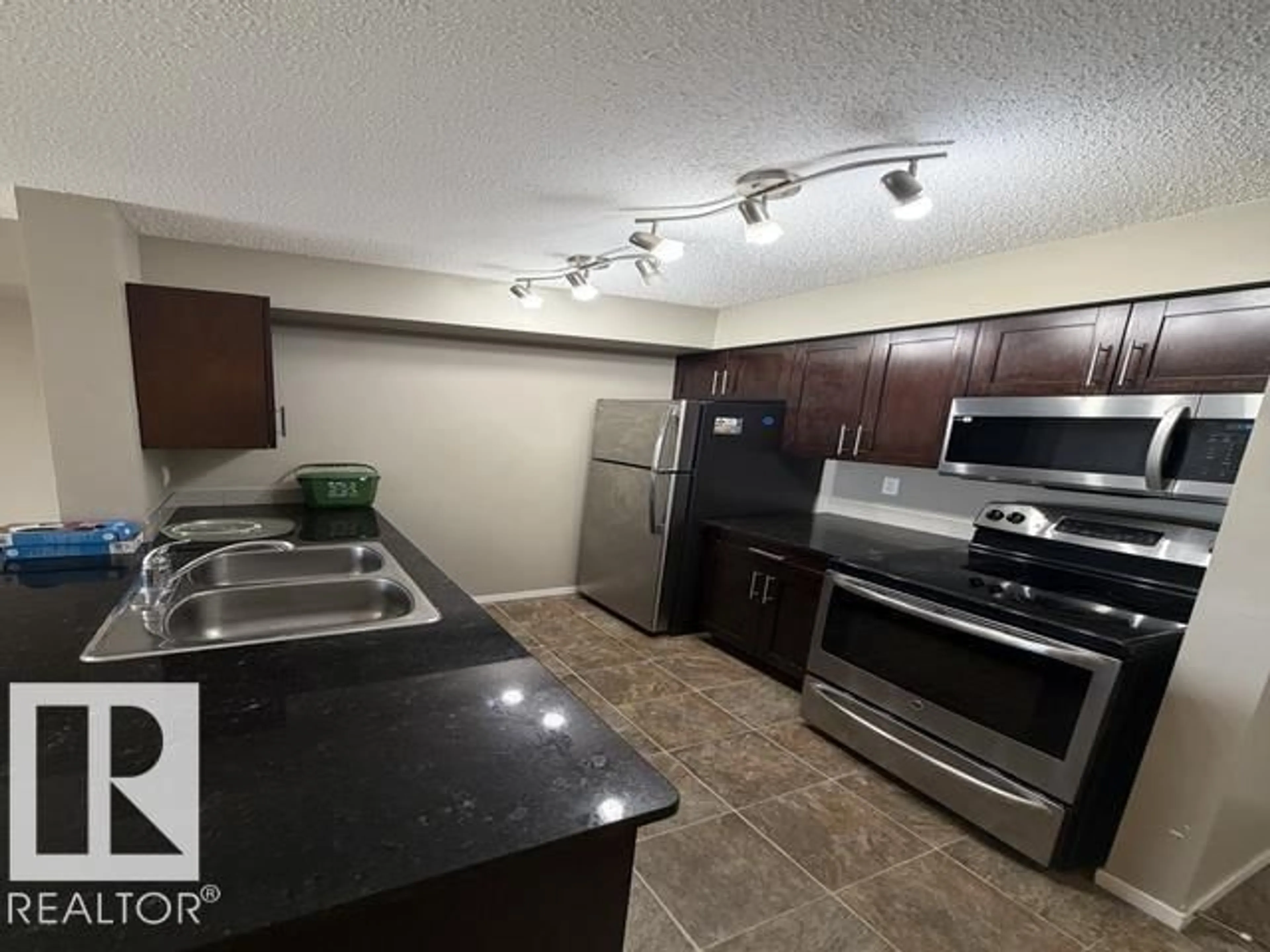 Unknown for 107 - 321 WATT COMMON, Edmonton Alberta T6X2C6