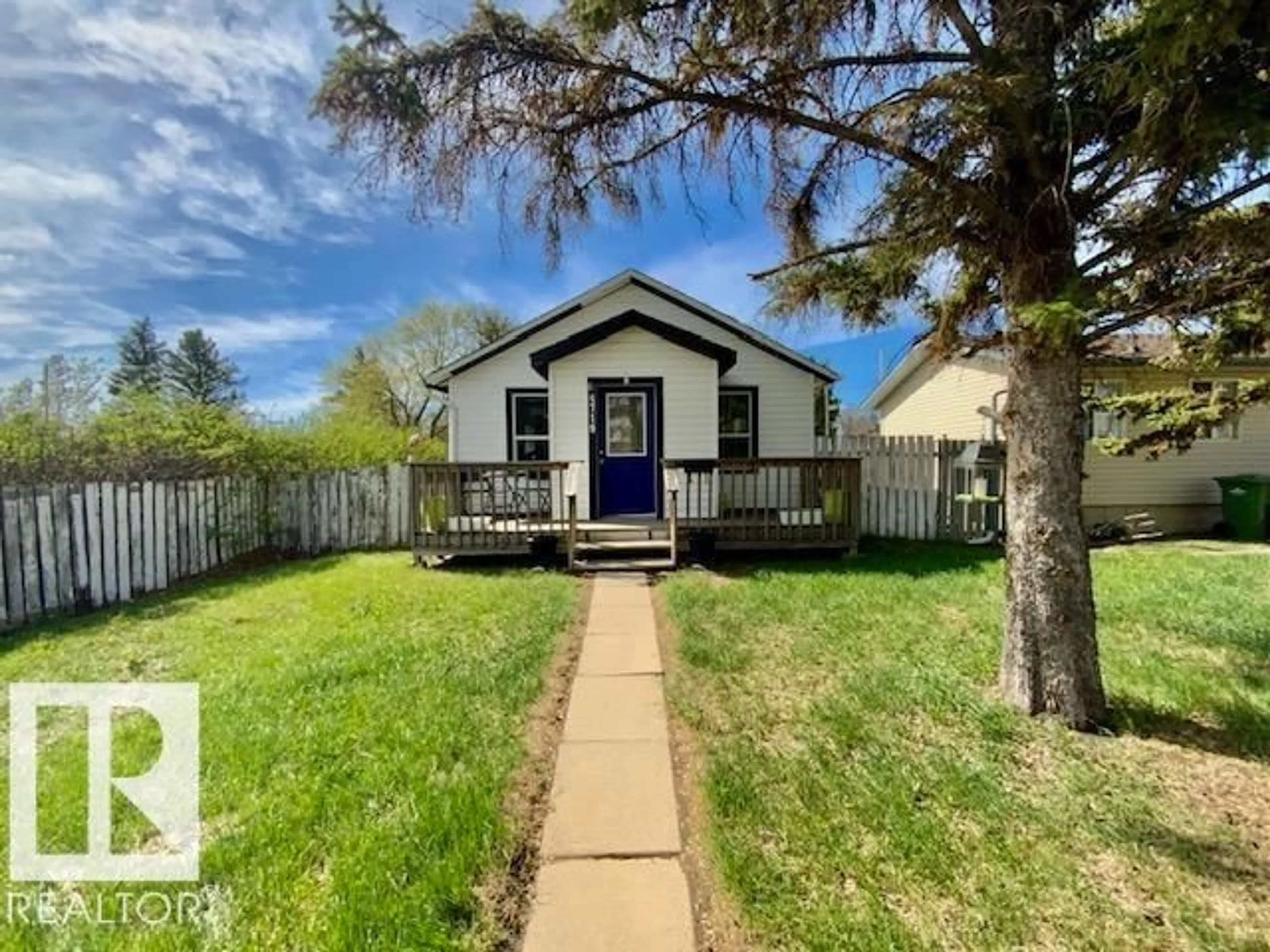Unknown for 4719 57 AV, Wetaskiwin Alberta T9A1B4