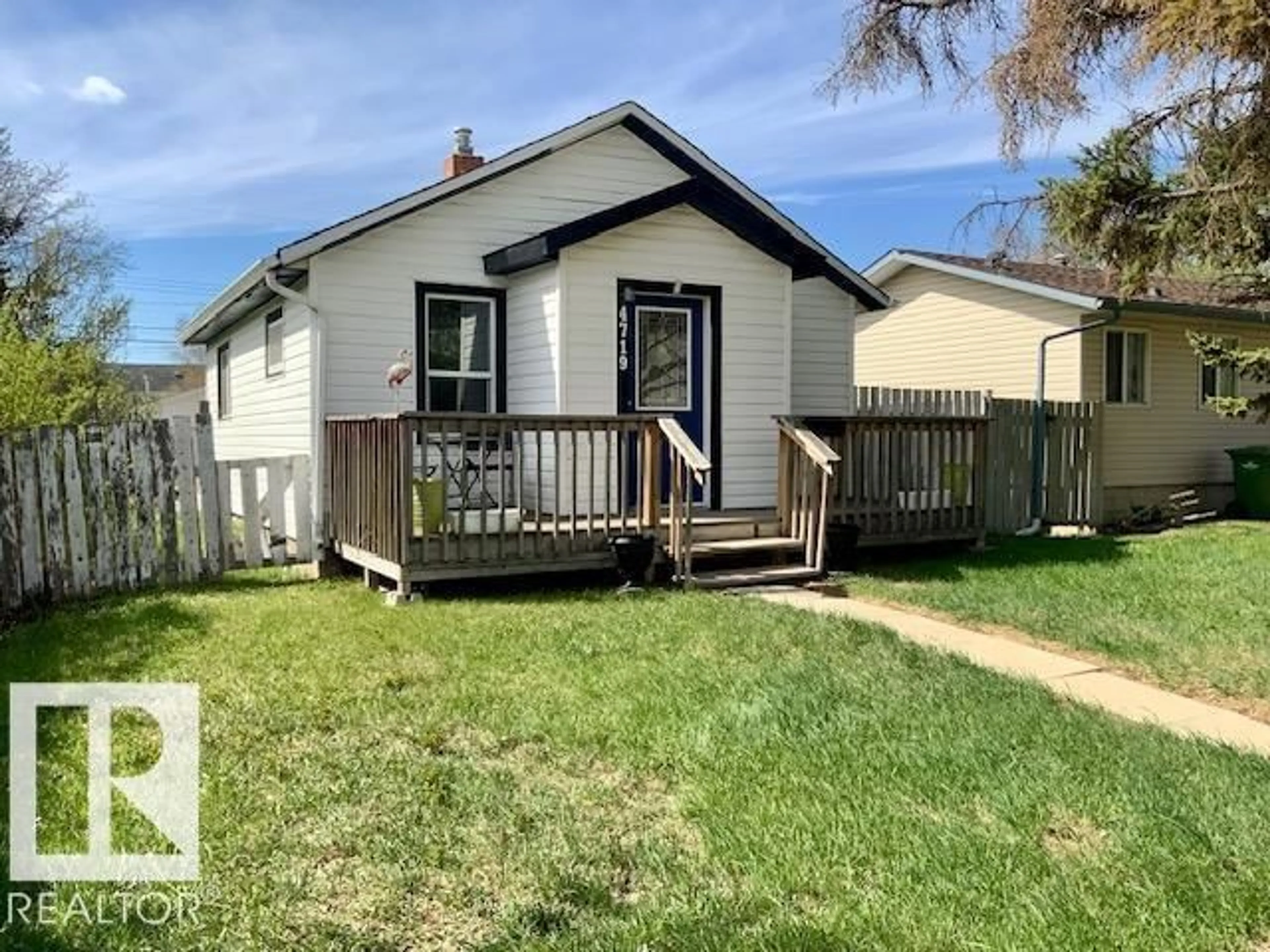 Unknown for 4719 57 AV, Wetaskiwin Alberta T9A1B4