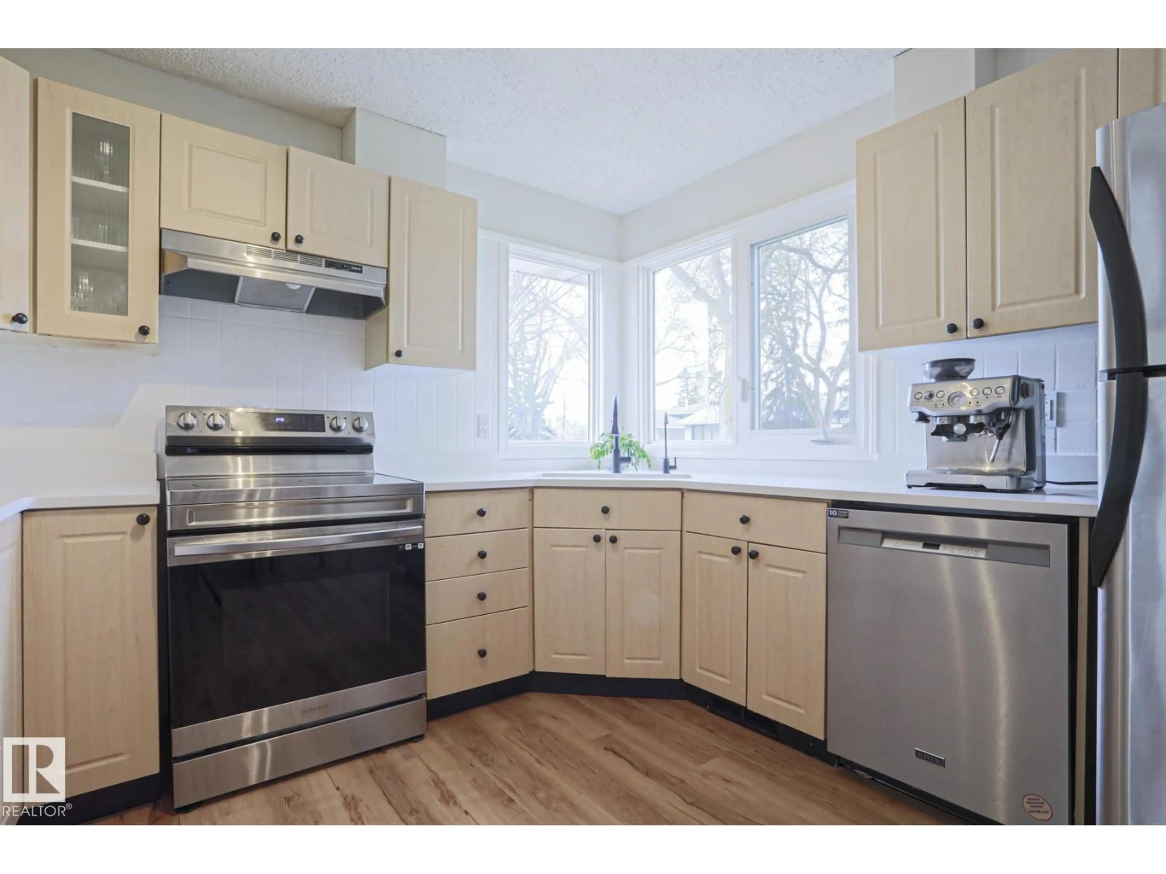 Unknown for NW - 9523 151 ST, Edmonton Alberta T5P1S2