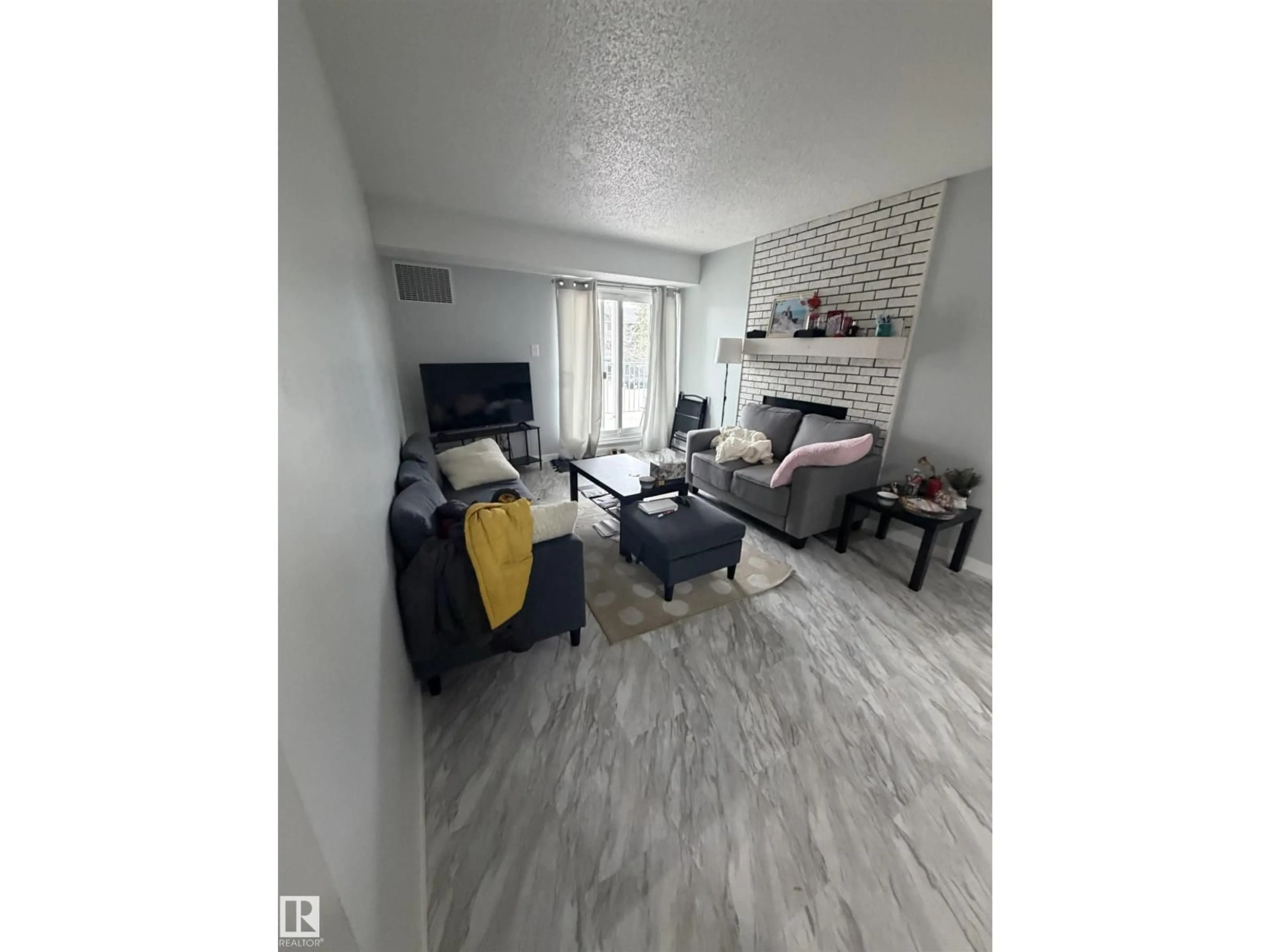 Unknown for #205 - 10136 160 ST, Edmonton Alberta T5P3E7