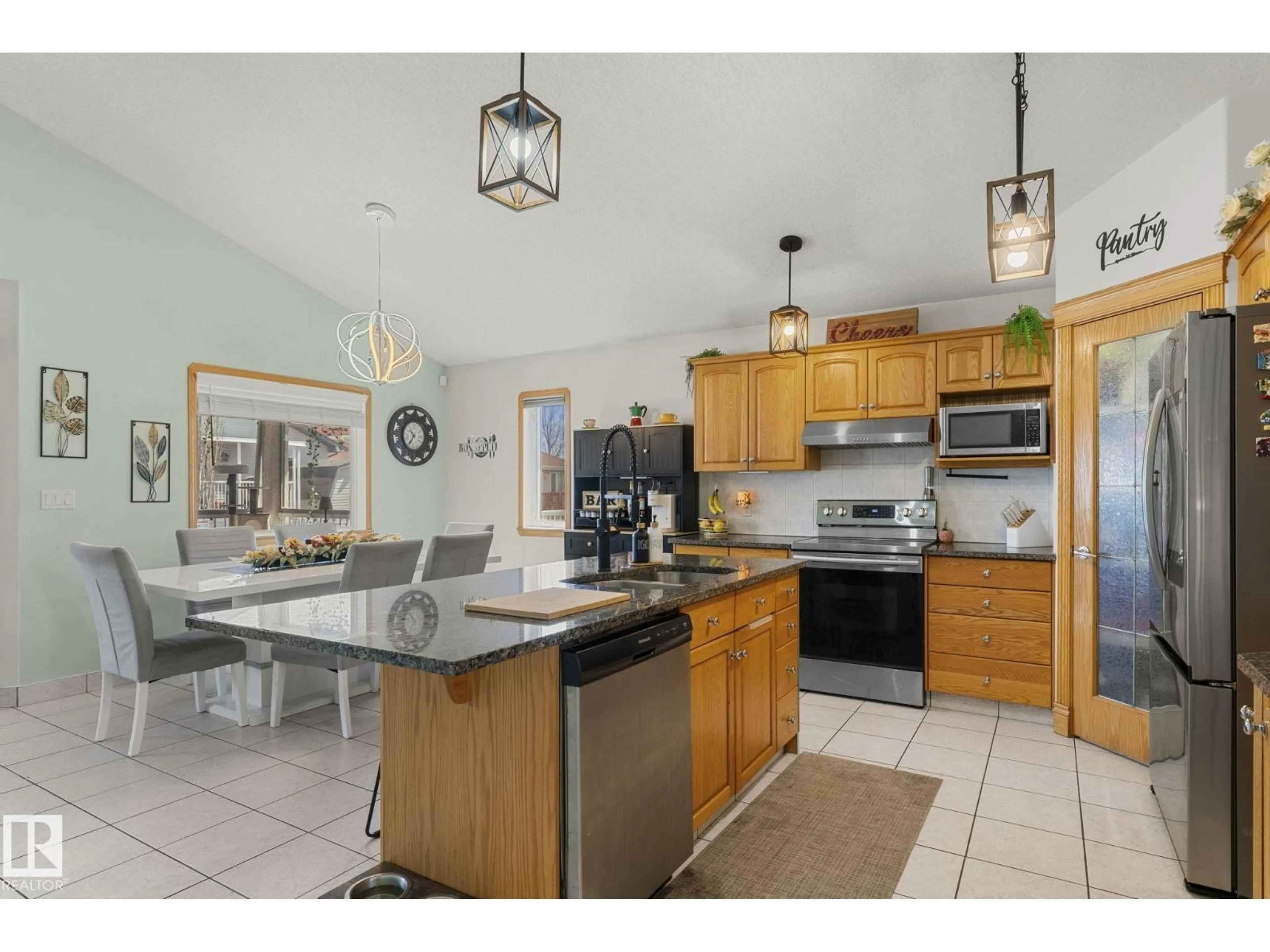 Unknown for NW - 16513 67A ST, Edmonton Alberta T5Z3M5