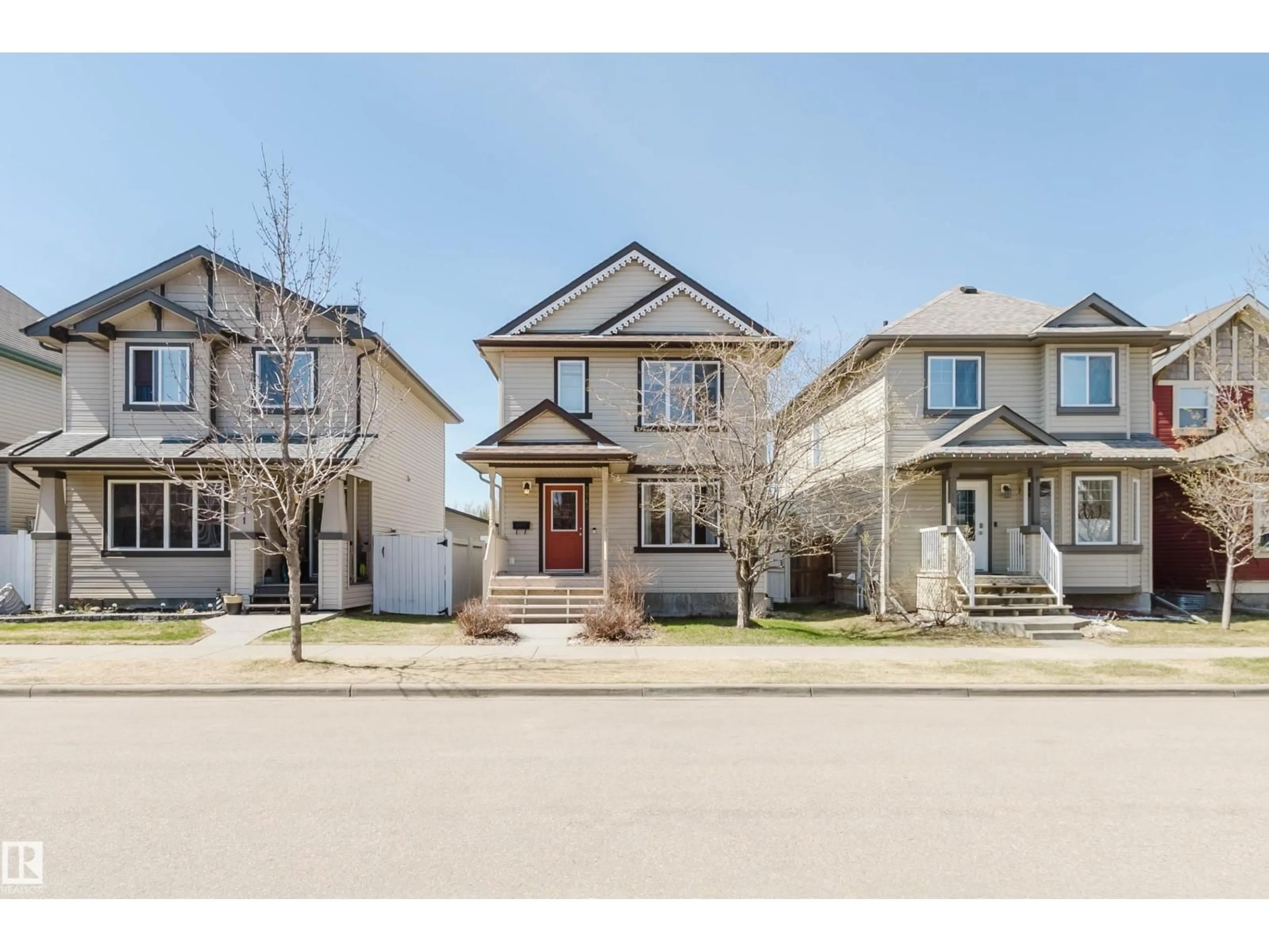 Unknown for 7713 SCHMID CR, Edmonton Alberta T6R0K6