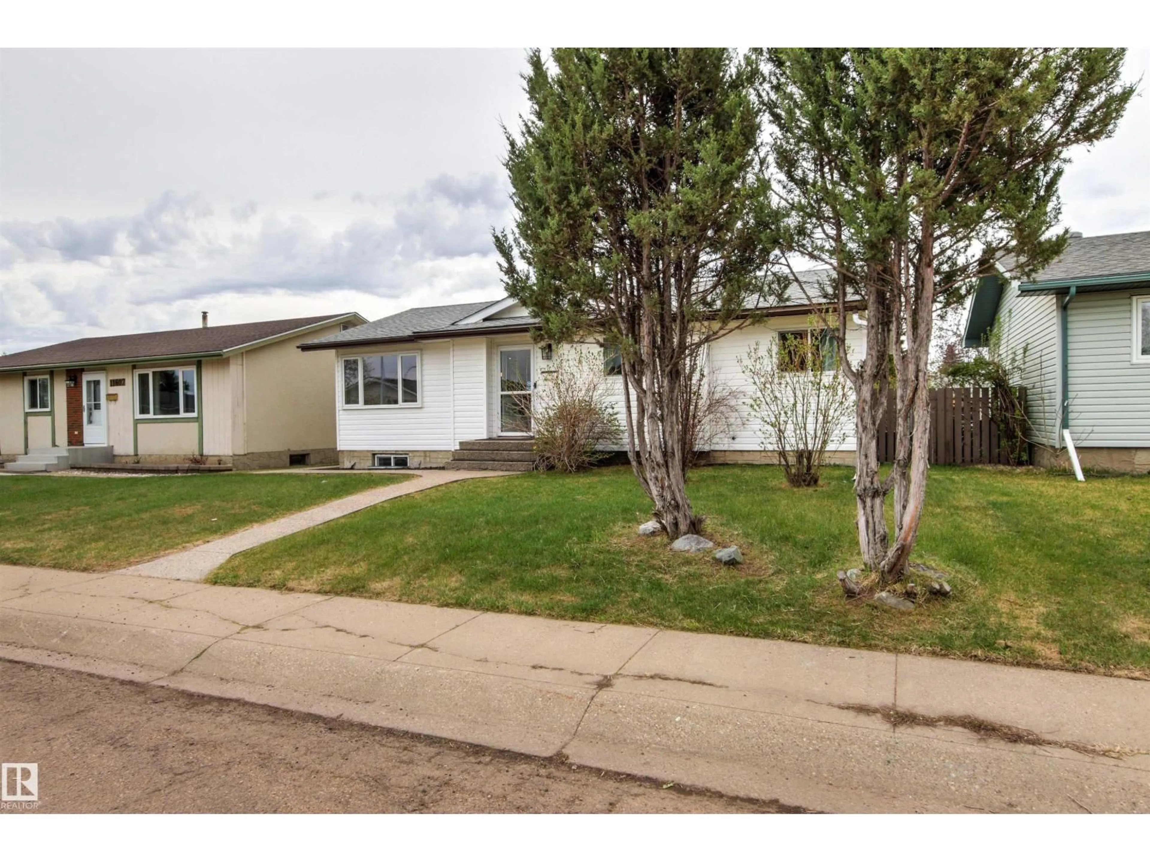 Unknown for 11611 151 AV, Edmonton Alberta T5X1C5