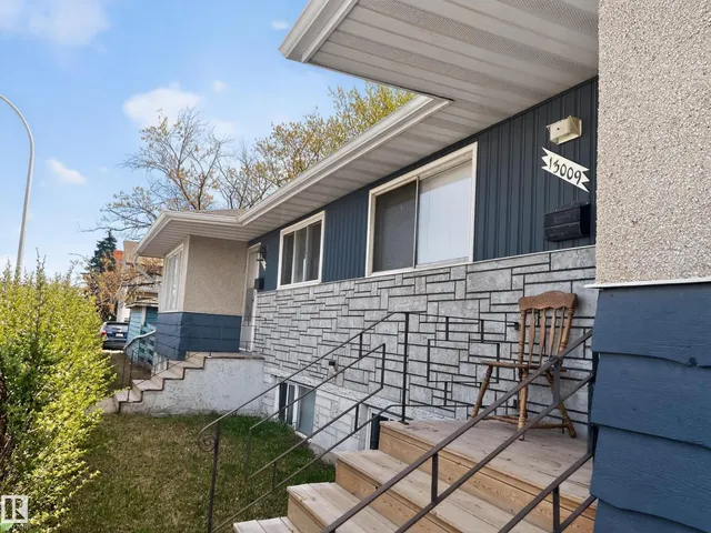 NW - 13007 / 13009 111 AV, Edmonton 2