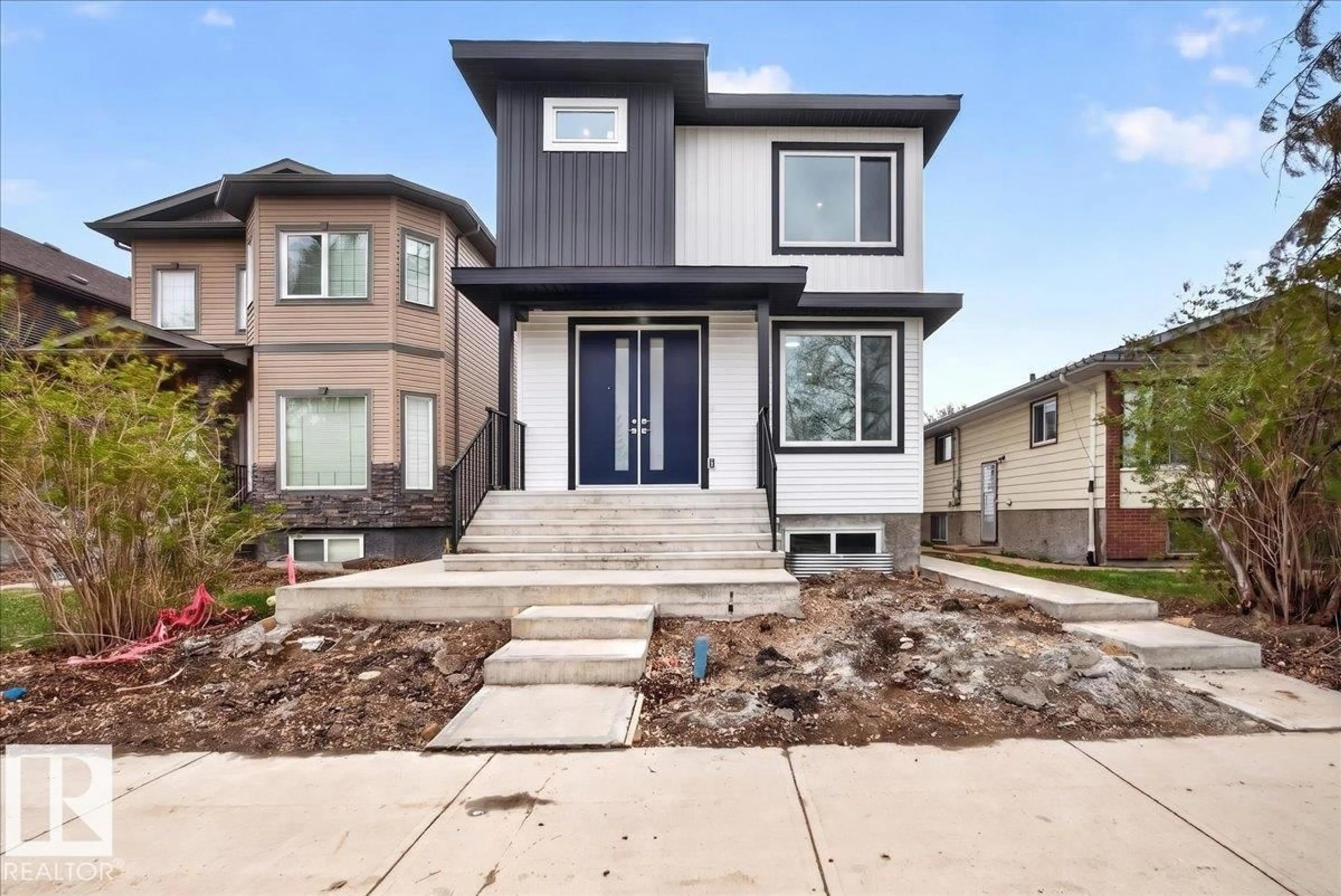 Unknown for 10637 68 AV, Edmonton Alberta T6H2Y2