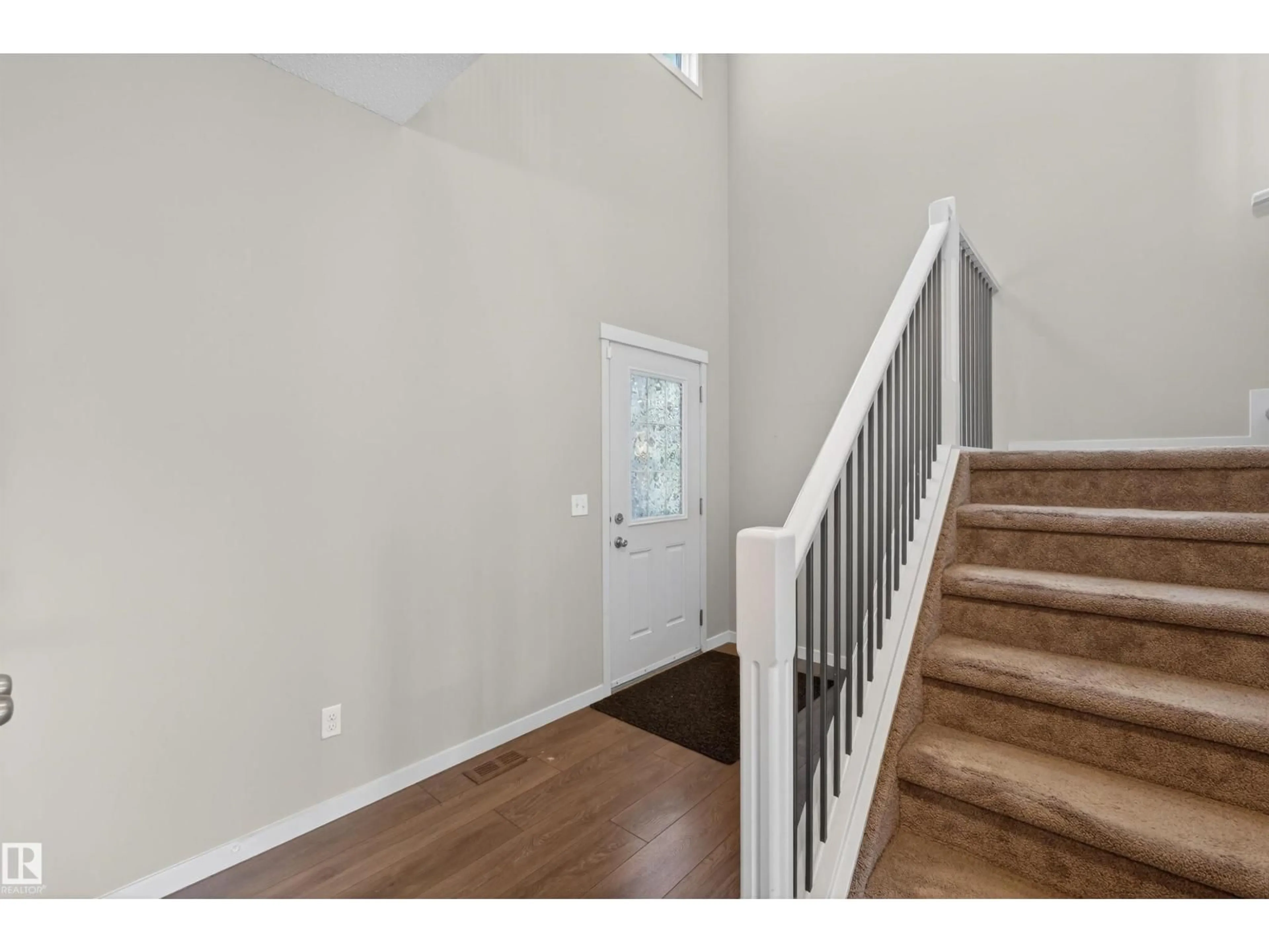 Unknown for 4723 ALWOOD BEND SW, Edmonton Alberta T6W3A2
