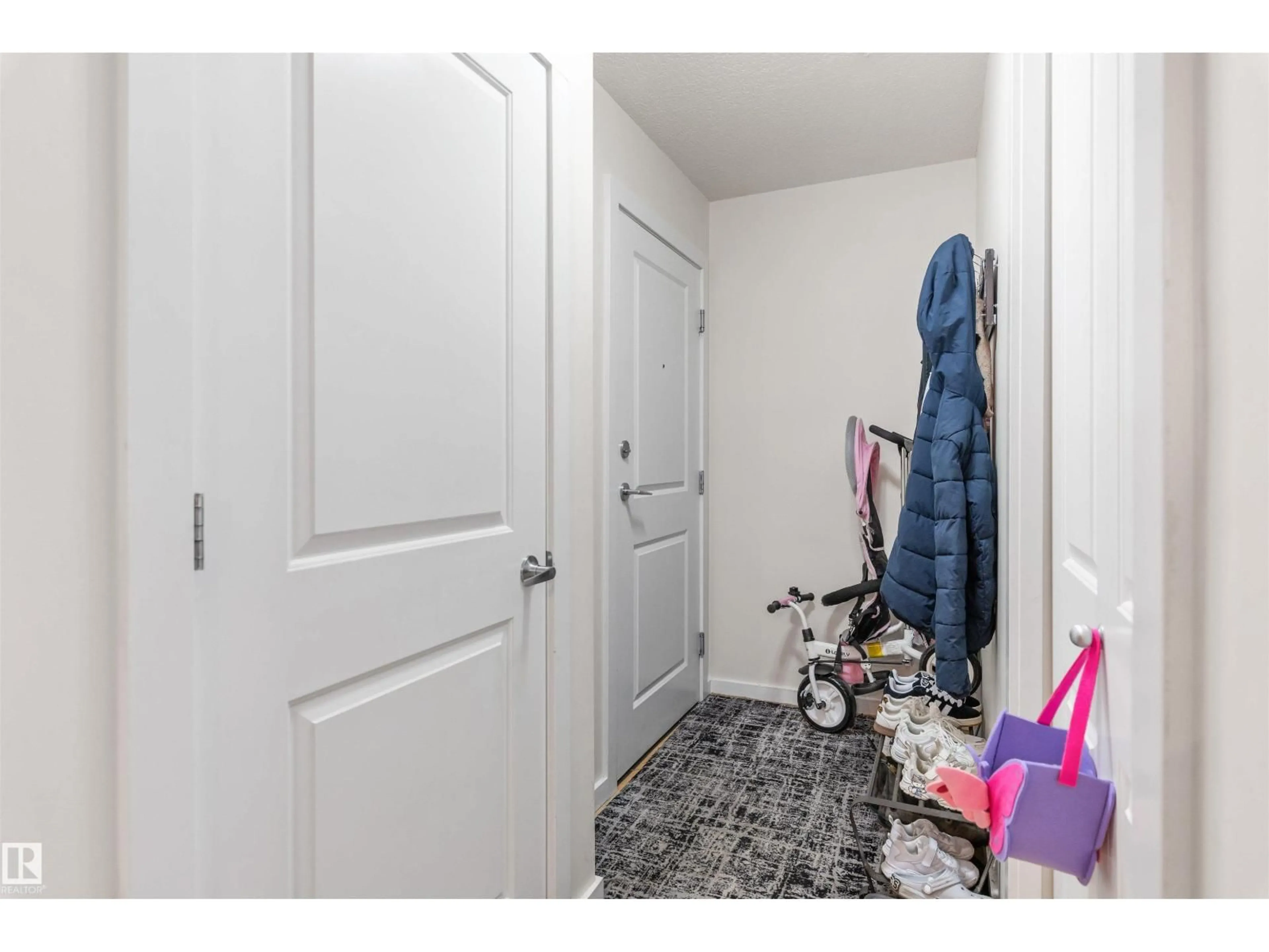 Unknown for #110 - 9517 160 AV, Edmonton Alberta T5Z0N1