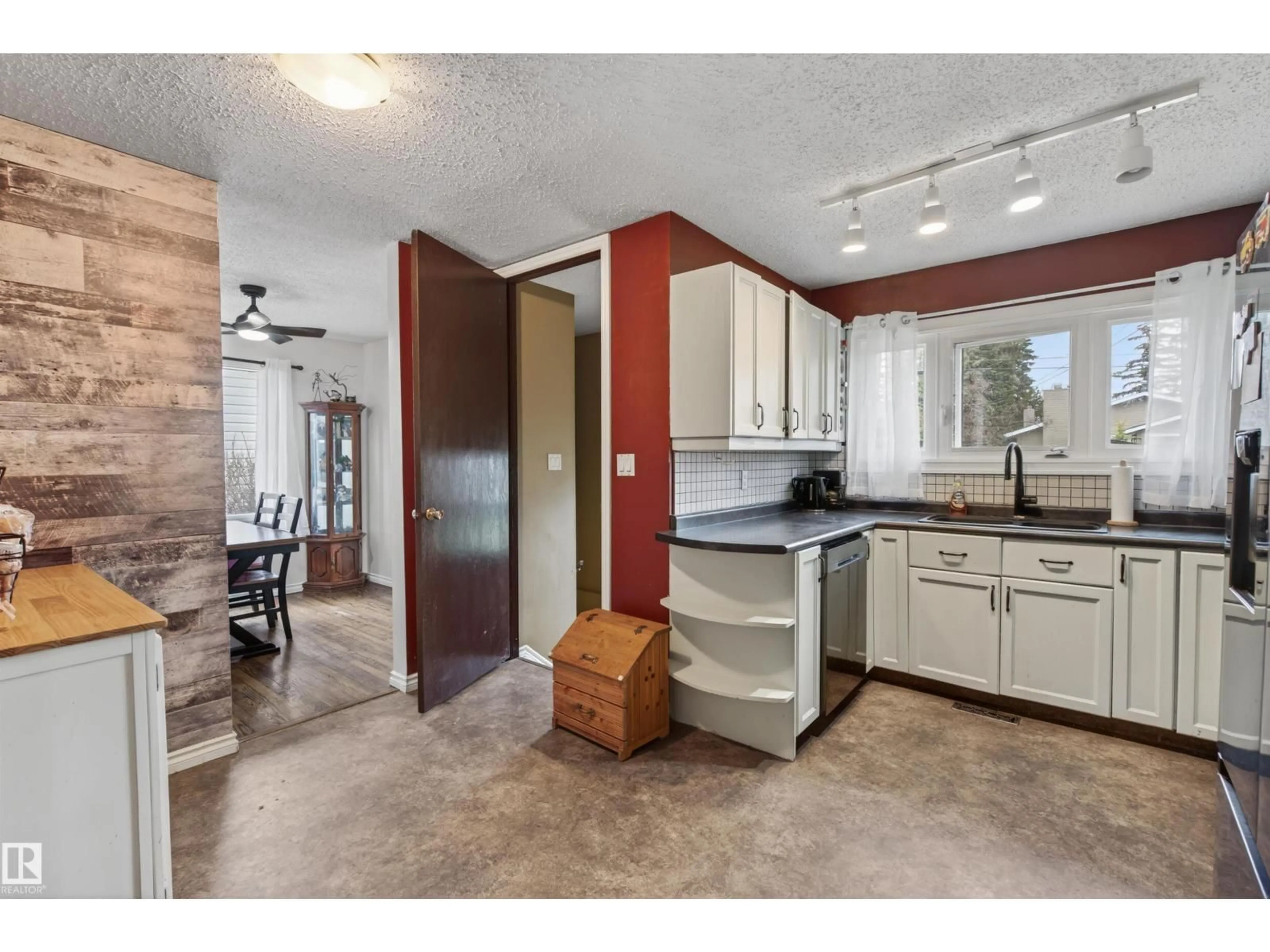 Open concept kitchen, ceramic/tile floor for 2012 2 AV, Cold Lake Alberta T9M1G3